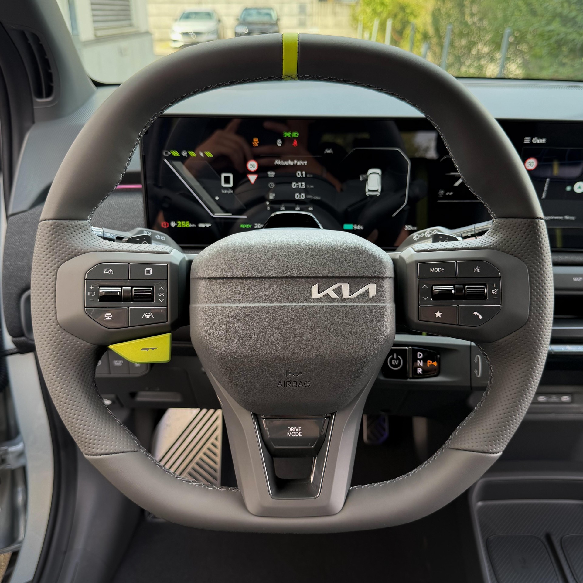 KIA EV3 81 kWh GT 4x4-image-6