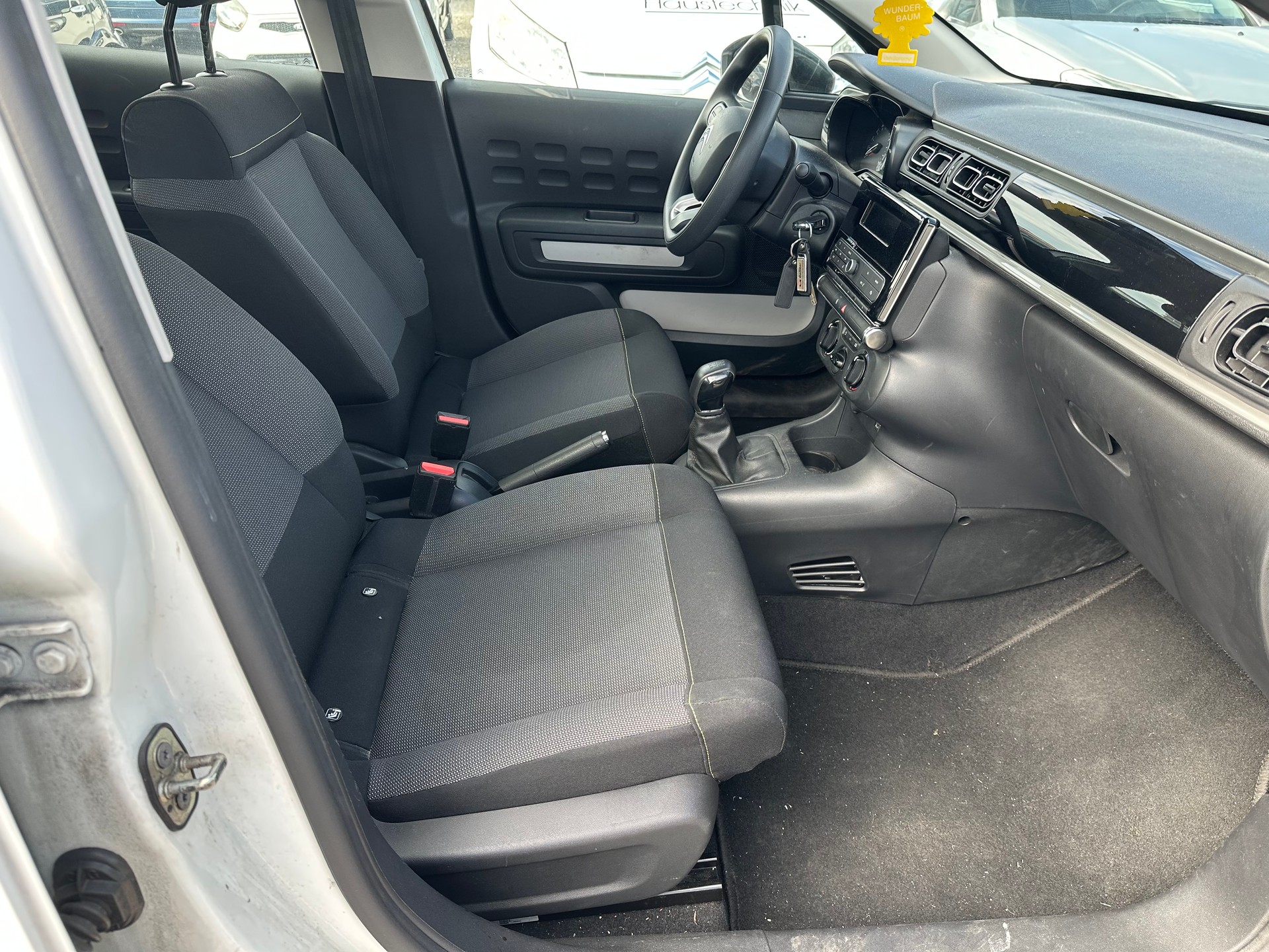 CITROEN C3 1.2i PureTech Feel-image-7