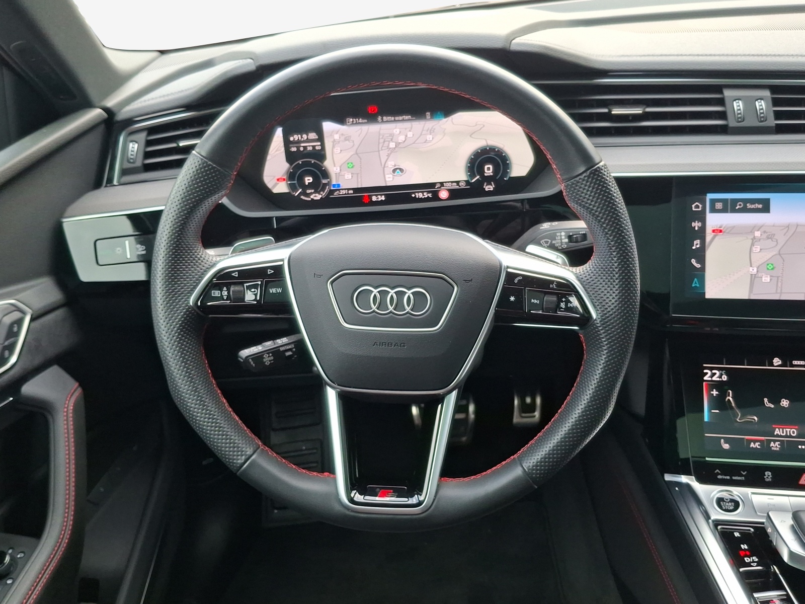 AUDI Q8 Sportback 55 e-tron Black Edition quattro-image-10