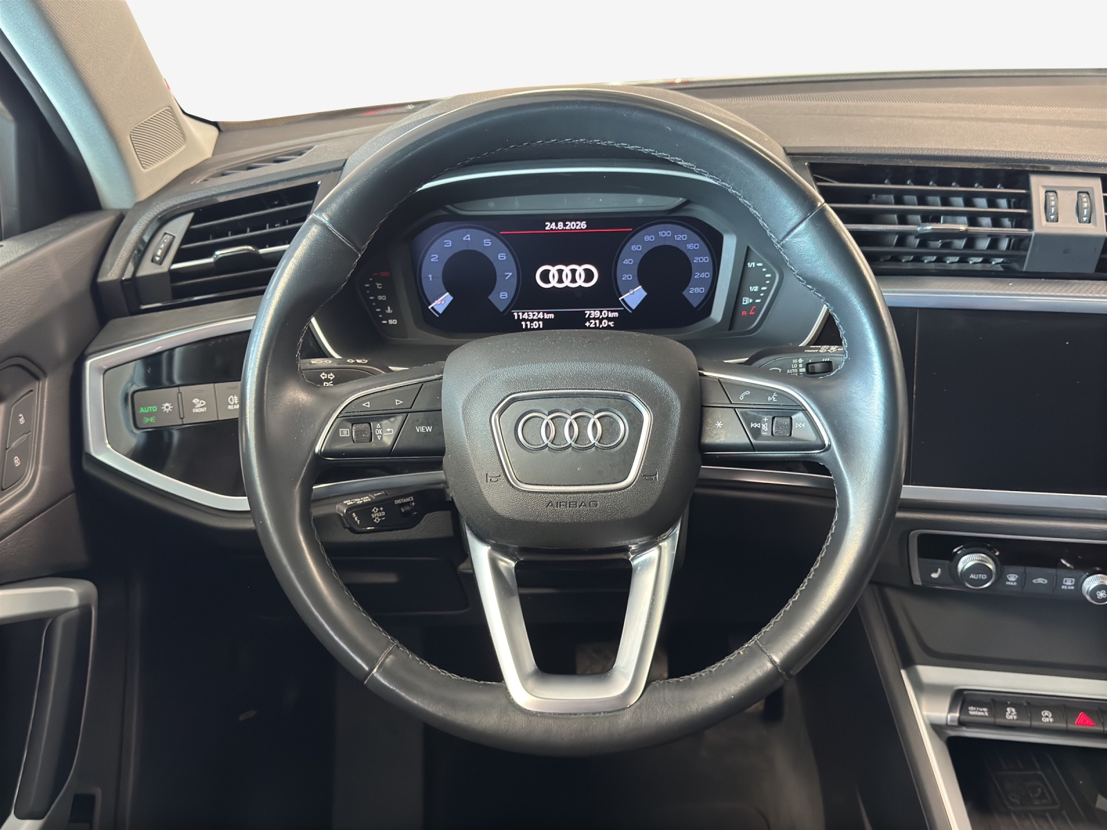 AUDI Q3 Sportback 35 TFSI Attraction S-tronic-image-9
