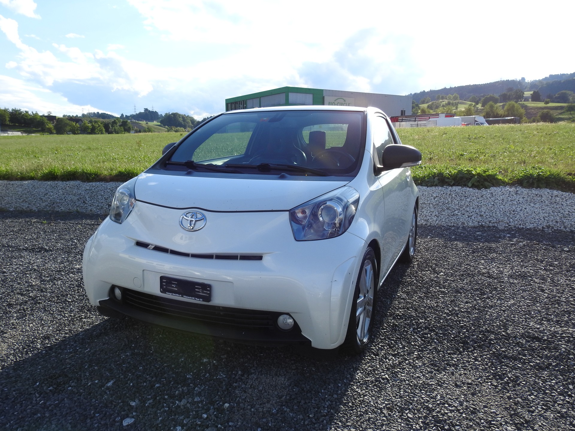 TOYOTA iQ 1.33 Dual VVT-i Linea Sol Premium