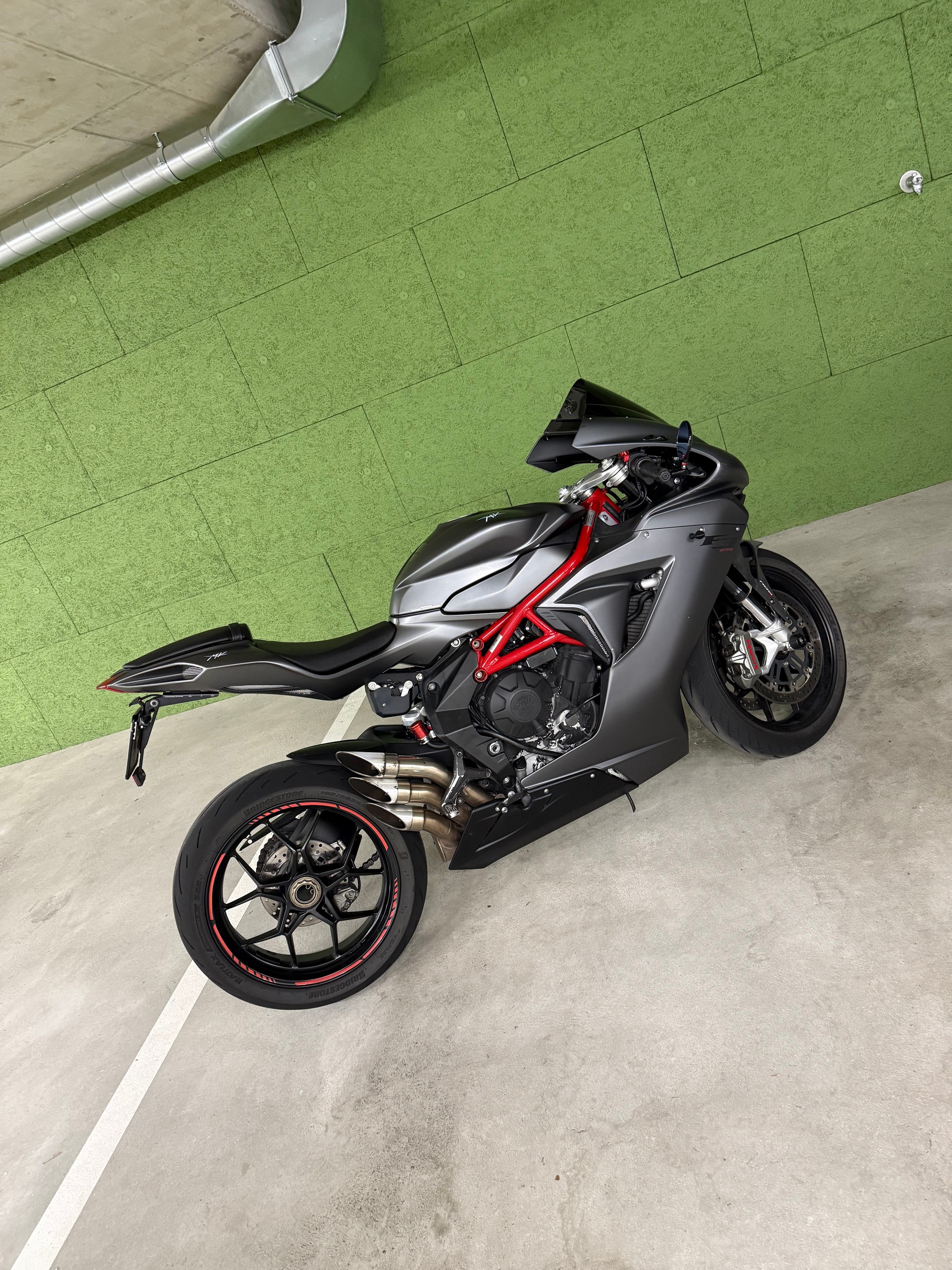 MV AGUSTA F3 675 ABS