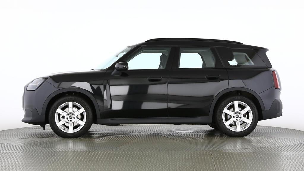 MINI Countryman E-showroom-element-1
