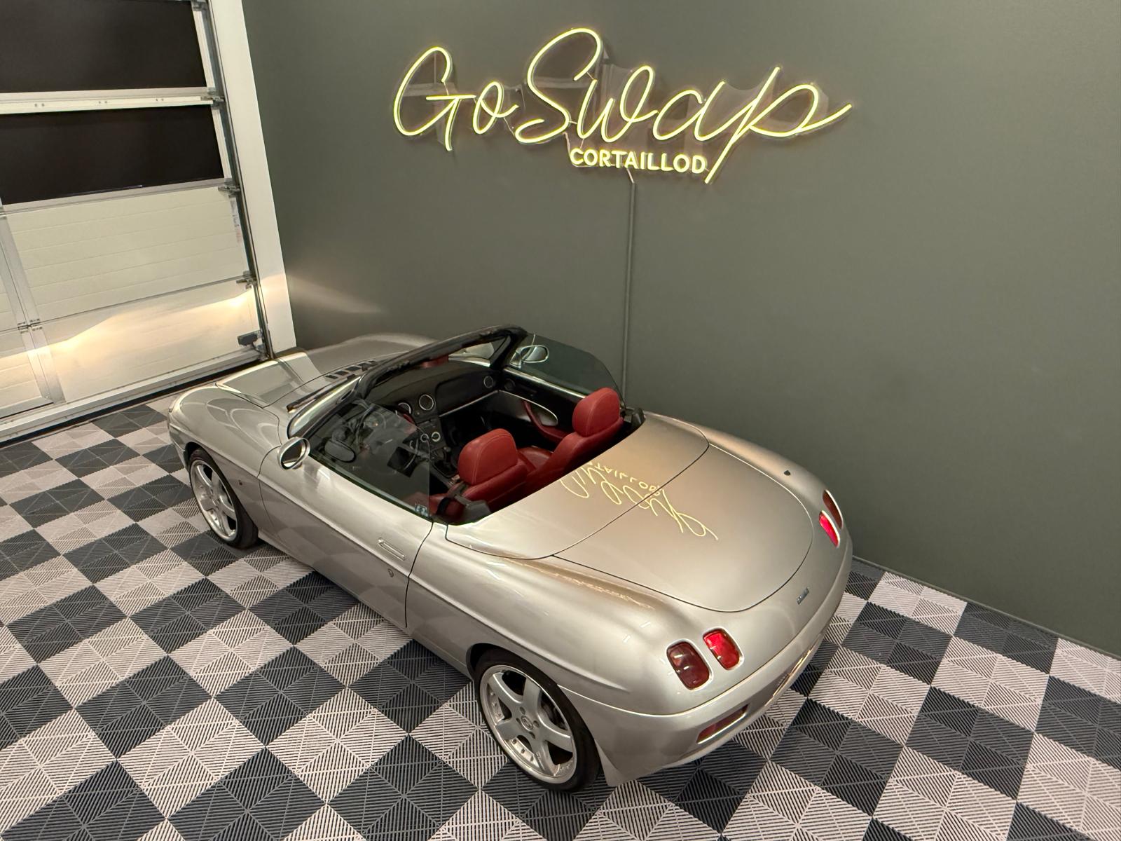 FIAT Barchetta 1.8 Limited Edition-showroom-element-2