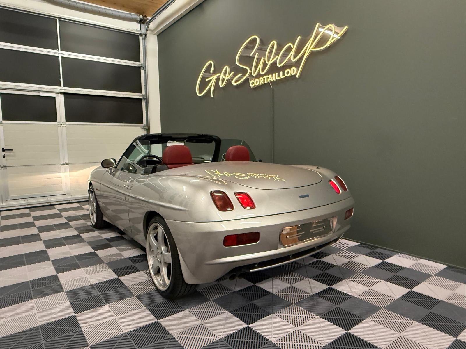 FIAT Barchetta 1.8 Limited Edition-showroom-element-3