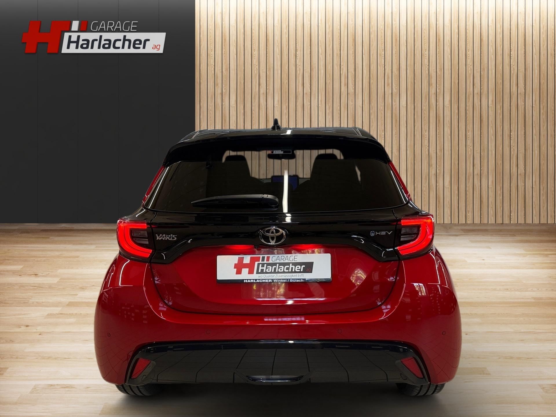 TOYOTA Yaris 1.5 Premium e-CVT-image-5