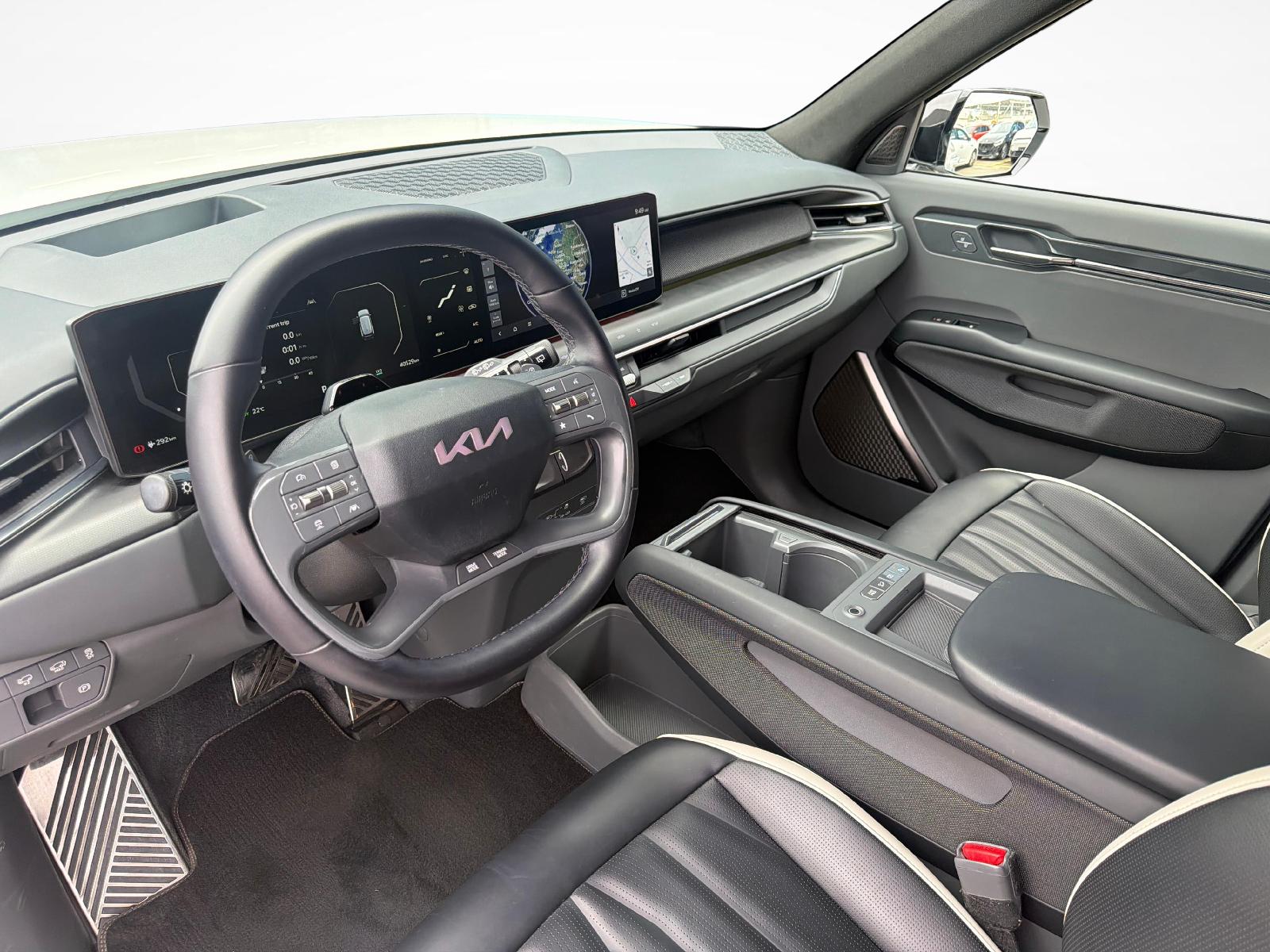 KIA EV9 99.8 kWh GT-Line 4x4-image-11