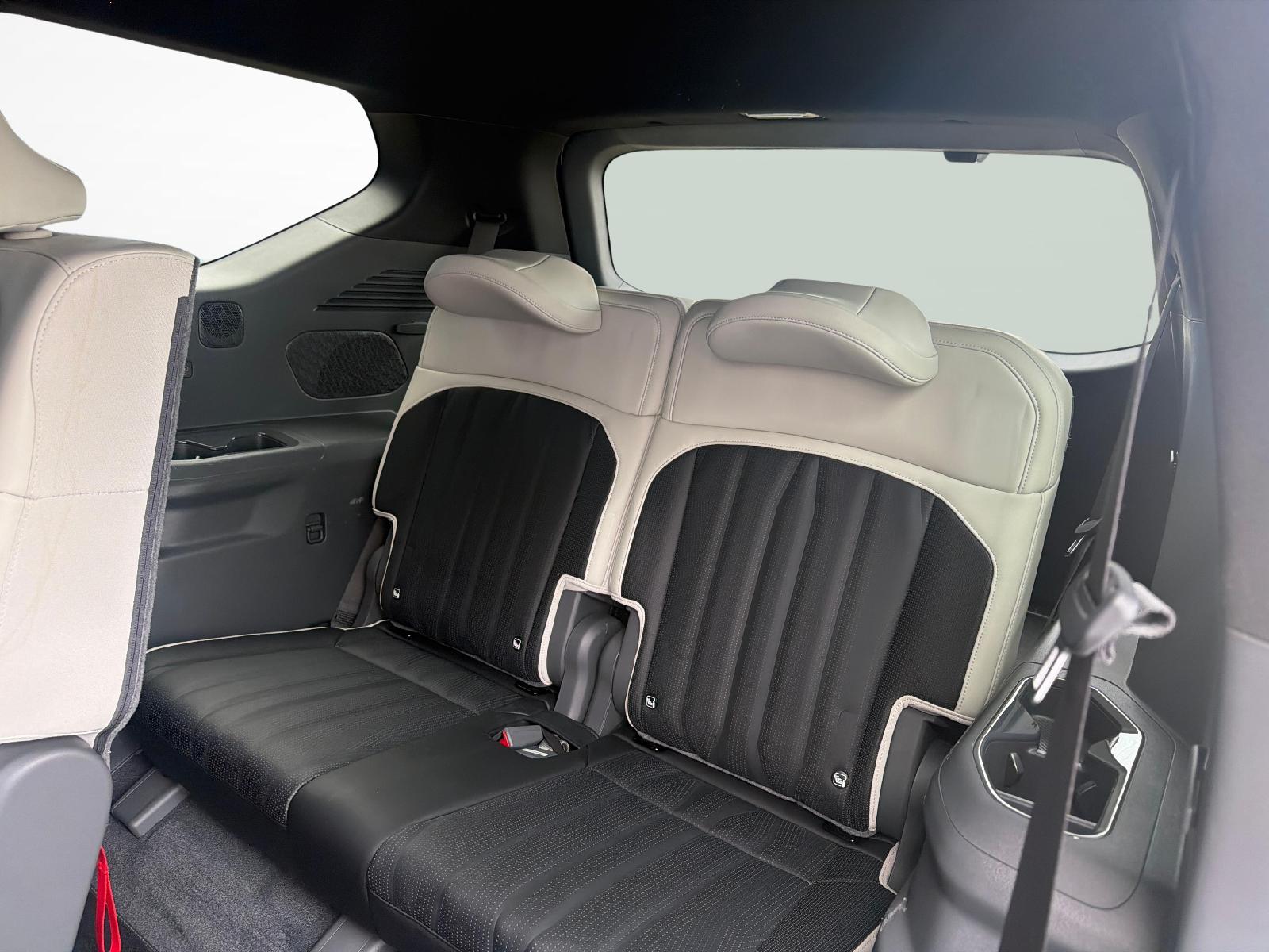 KIA EV9 99.8 kWh GT-Line 4x4-image-19