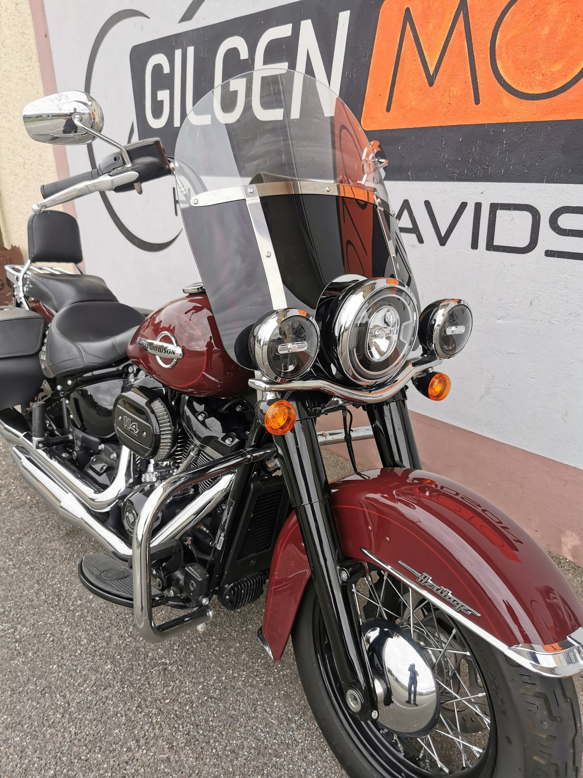 HARLEY-DAVIDSON FLHCS Heritage Classic 114 ABS-image-1