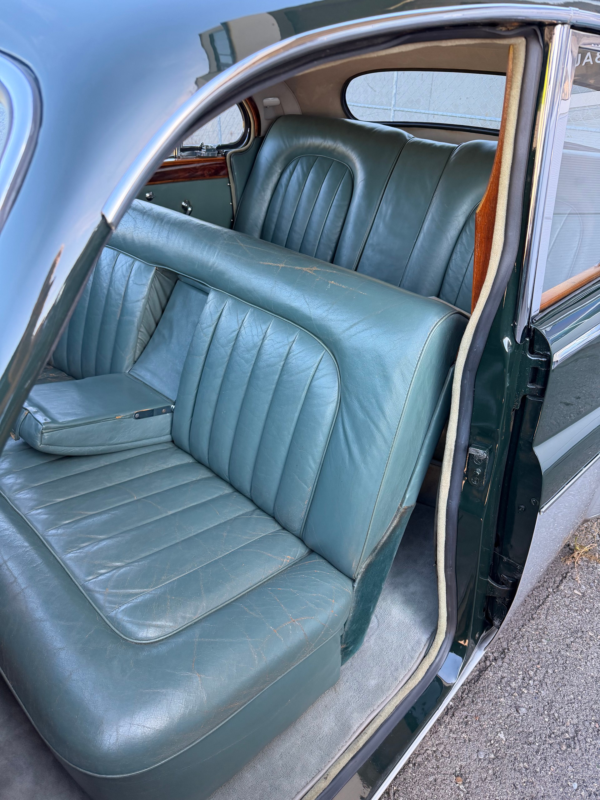 JAGUAR MK IX - VETERAN-image-18