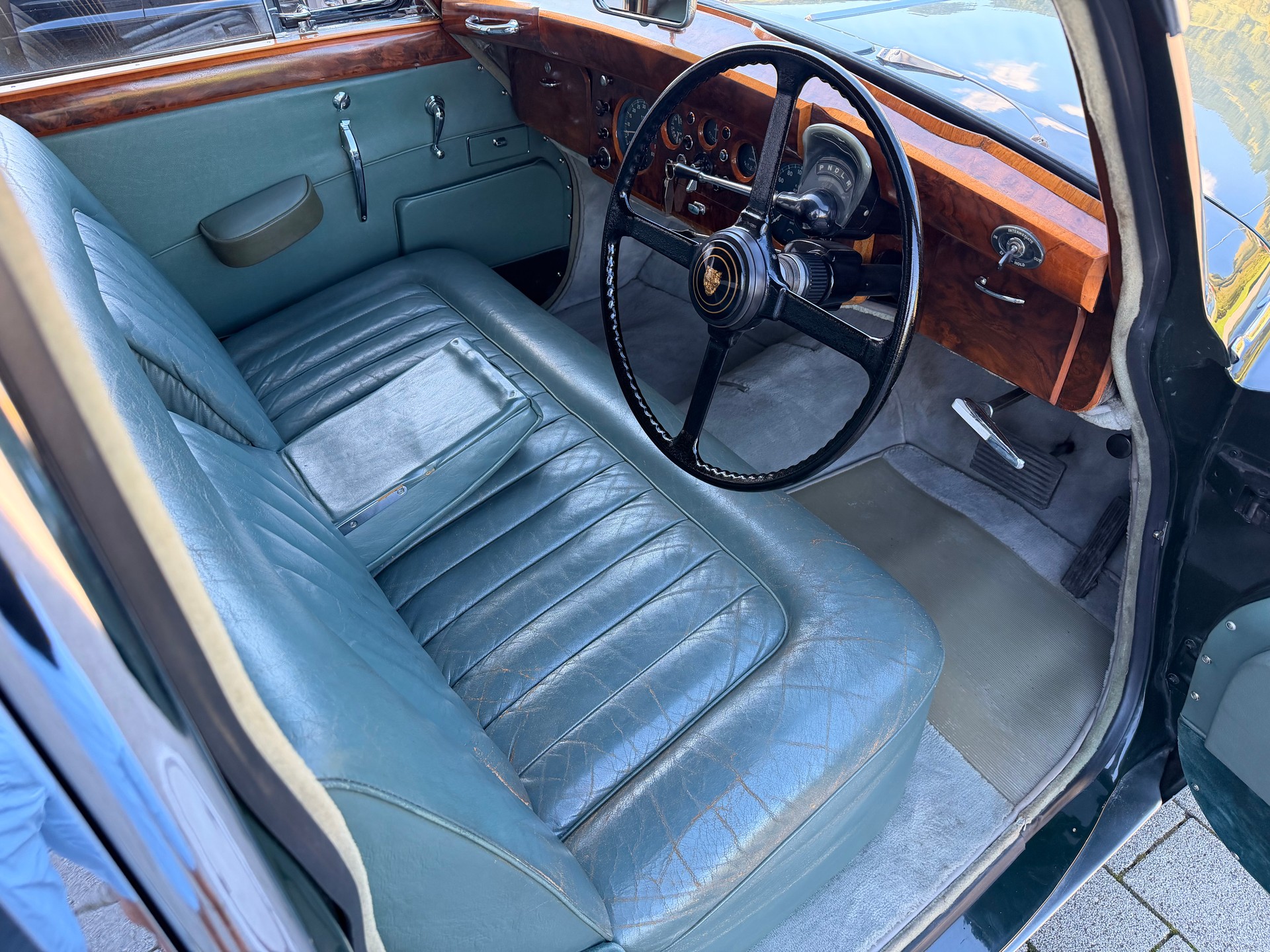 JAGUAR MK IX - VETERAN-image-8