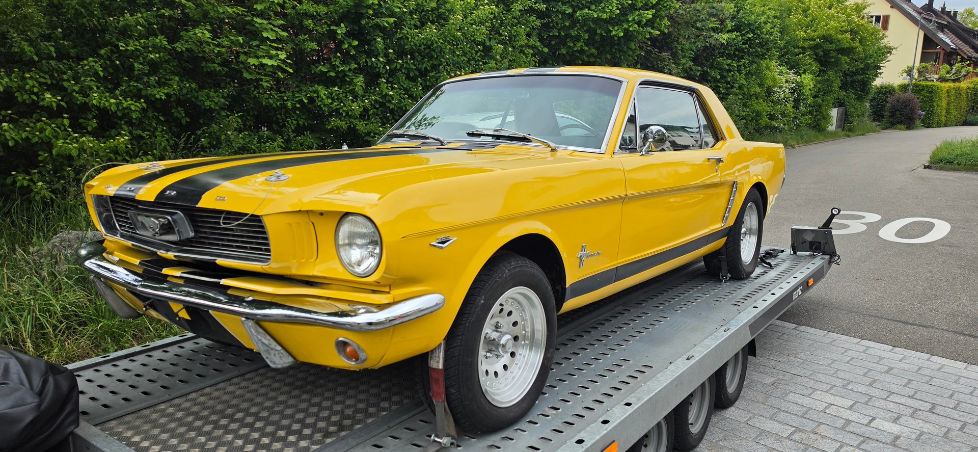 FORD MUSTANG 4.7