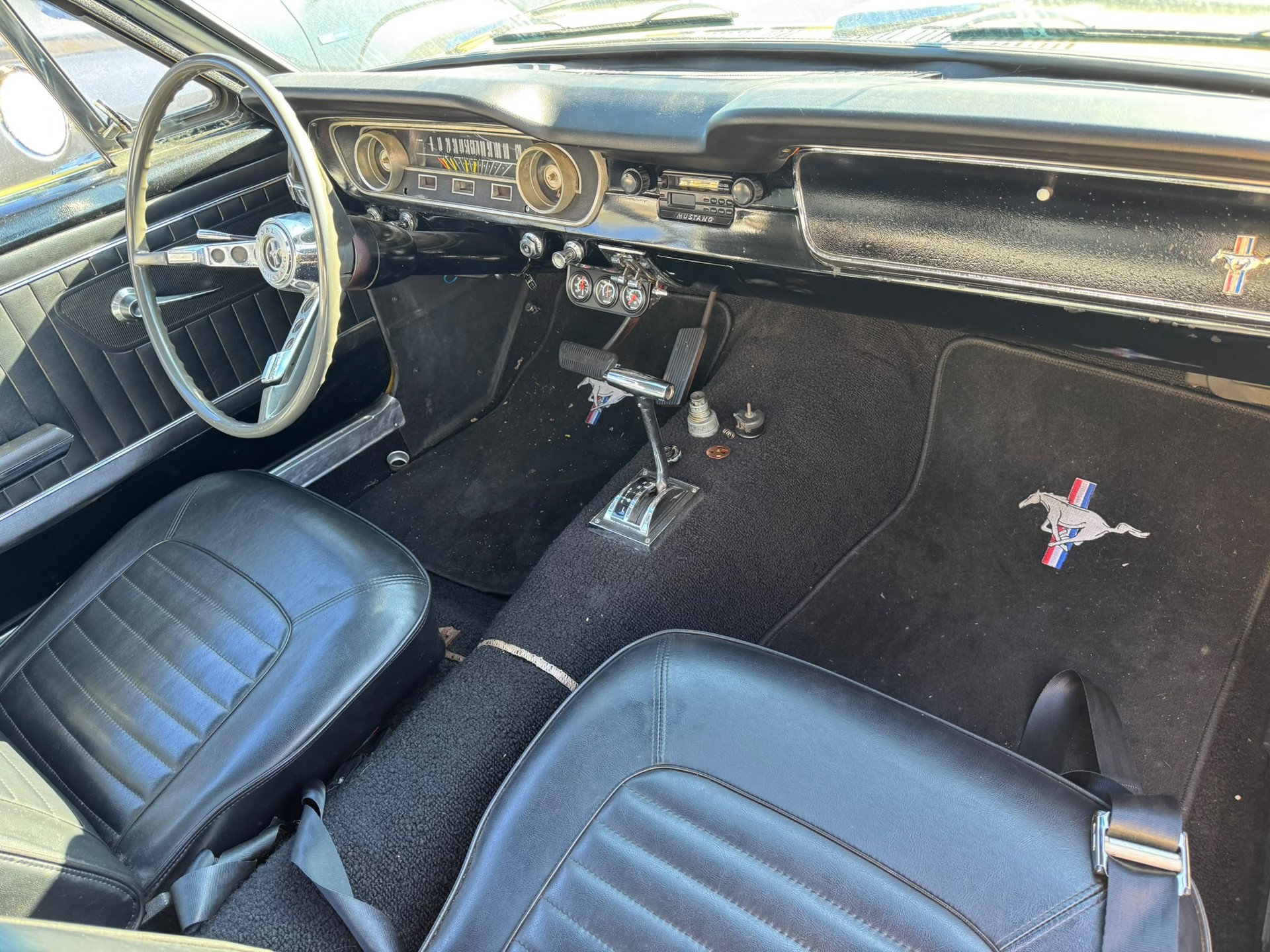 FORD MUSTANG 4.7-image-8