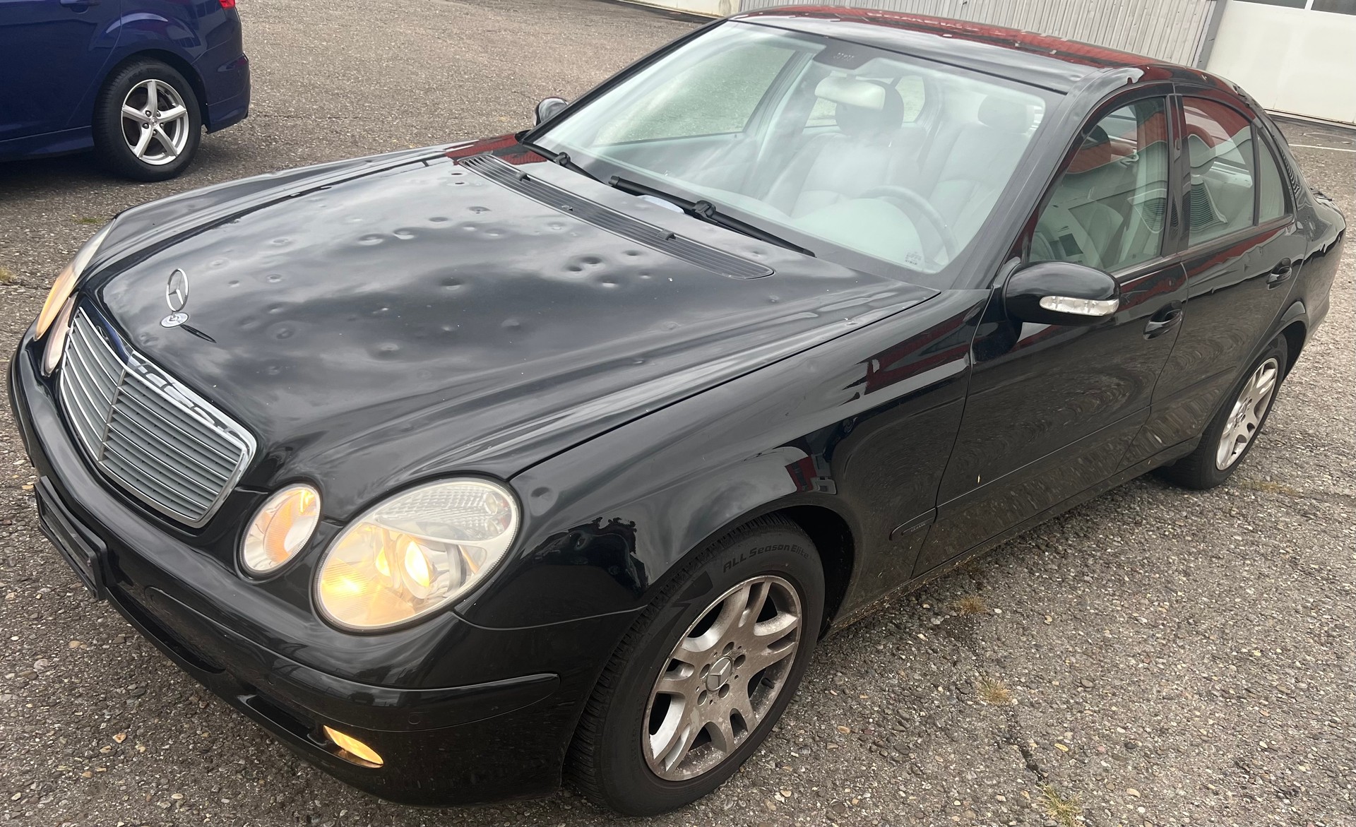 MERCEDES-BENZ E 220 CDI Classic Automatik-image-2