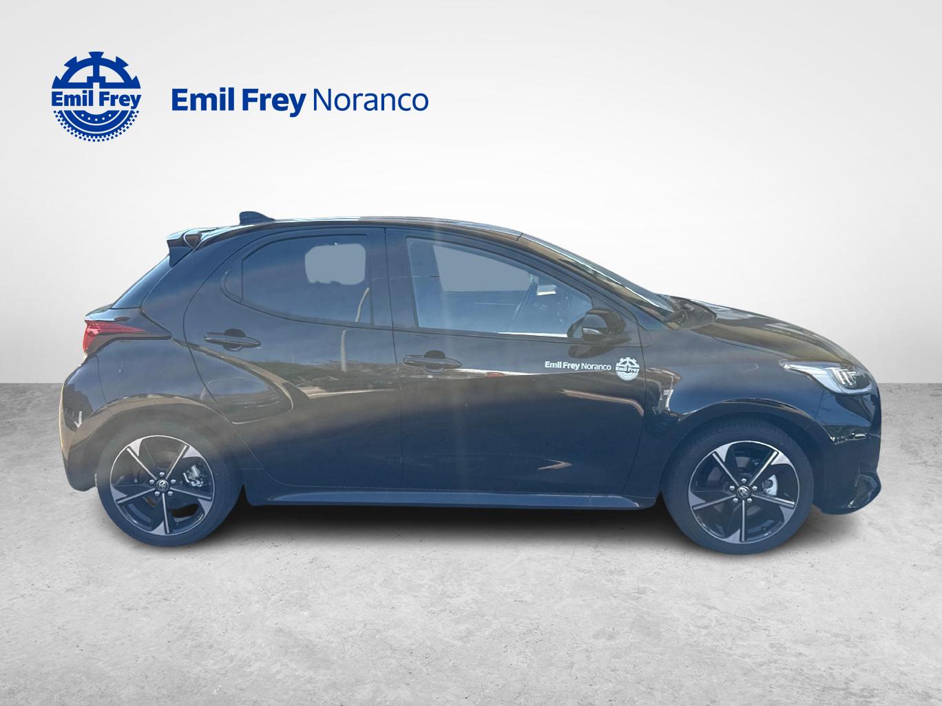 TOYOTA Yaris 1.5 VVT-i HSD Premium-image-5