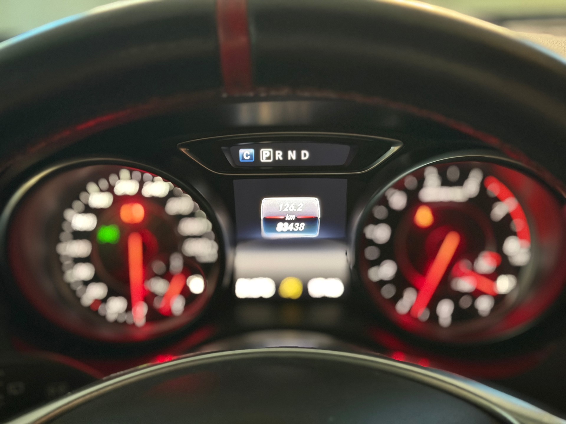 MERCEDES-BENZ A 45 AMG 4Matic Speedshift 7G-DCT **Desingno Mountaingrau Magno**-image-25
