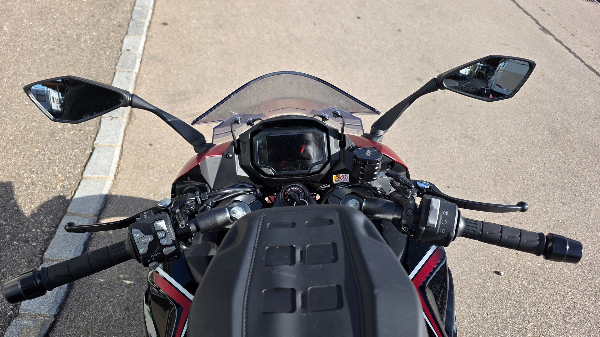 KAWASAKI Ninja 1000 SX Tourer-image-6