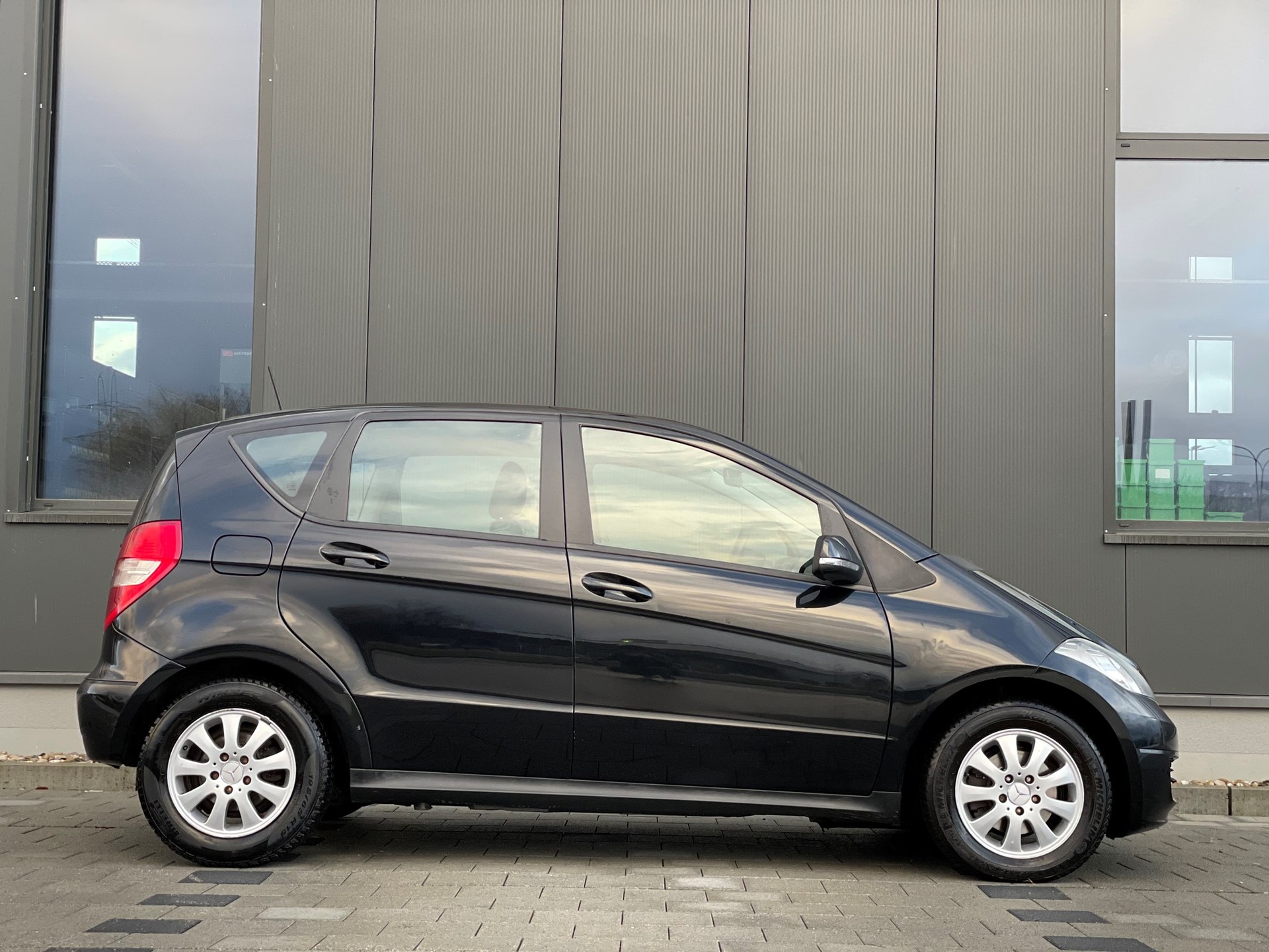 MERCEDES-BENZ A 180 CDI Avantgarde Autotronic-image-7