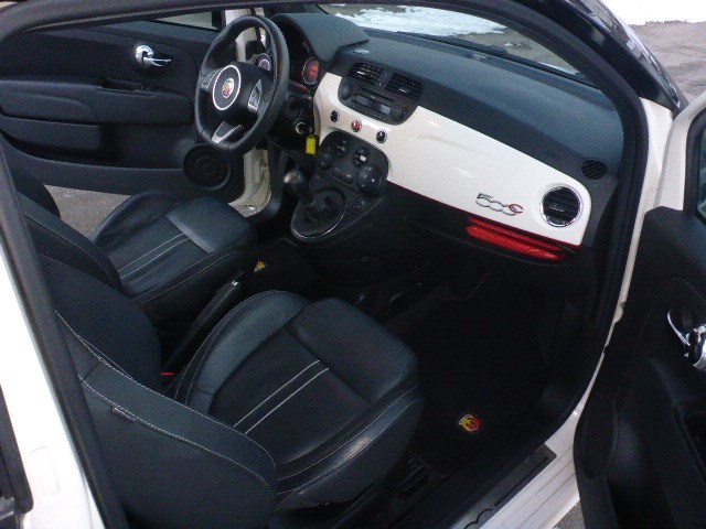 FIAT 500C 1.4 16V Turbo Abarth-image-6