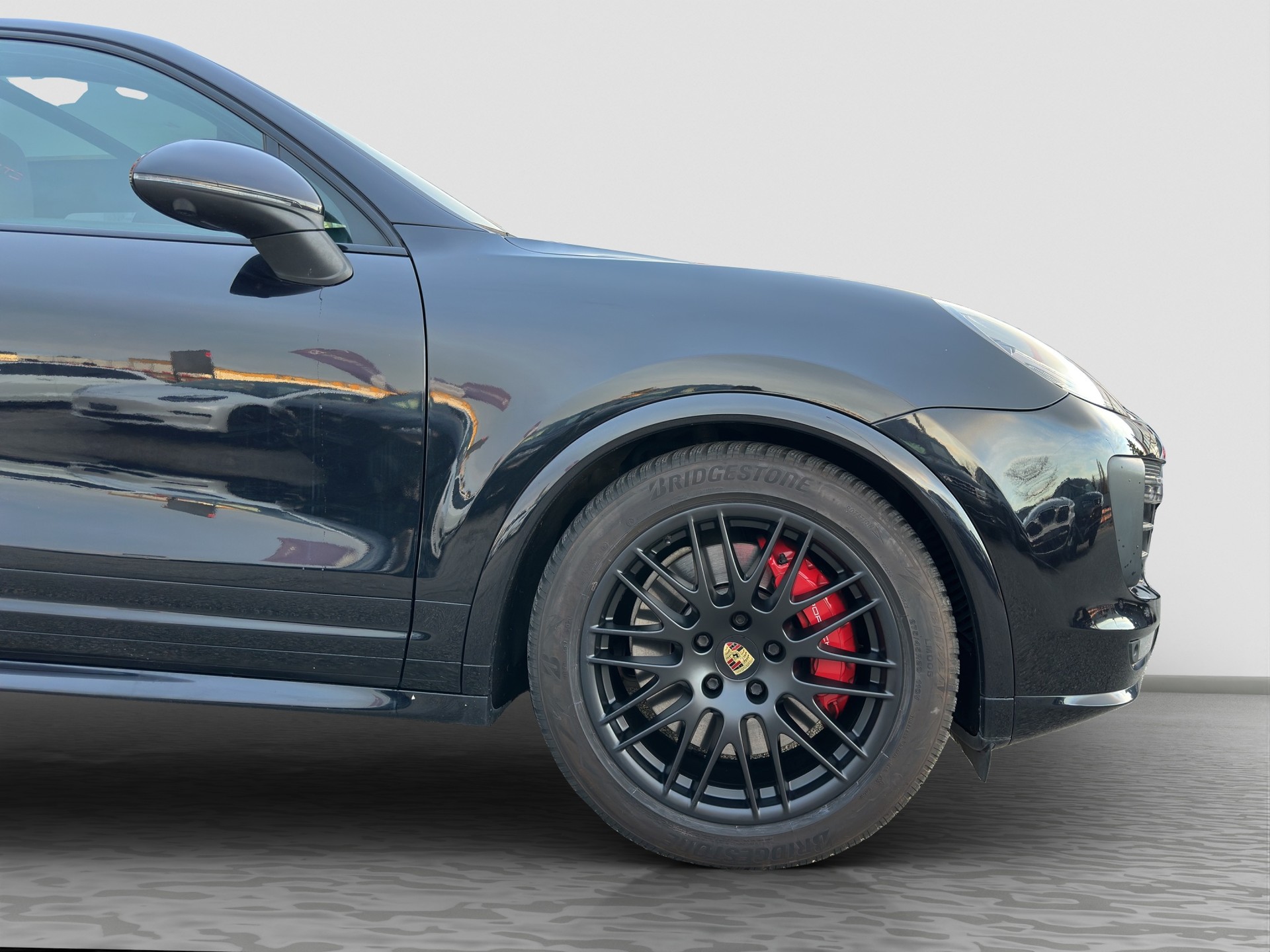 PORSCHE Cayenne GTS-image-8