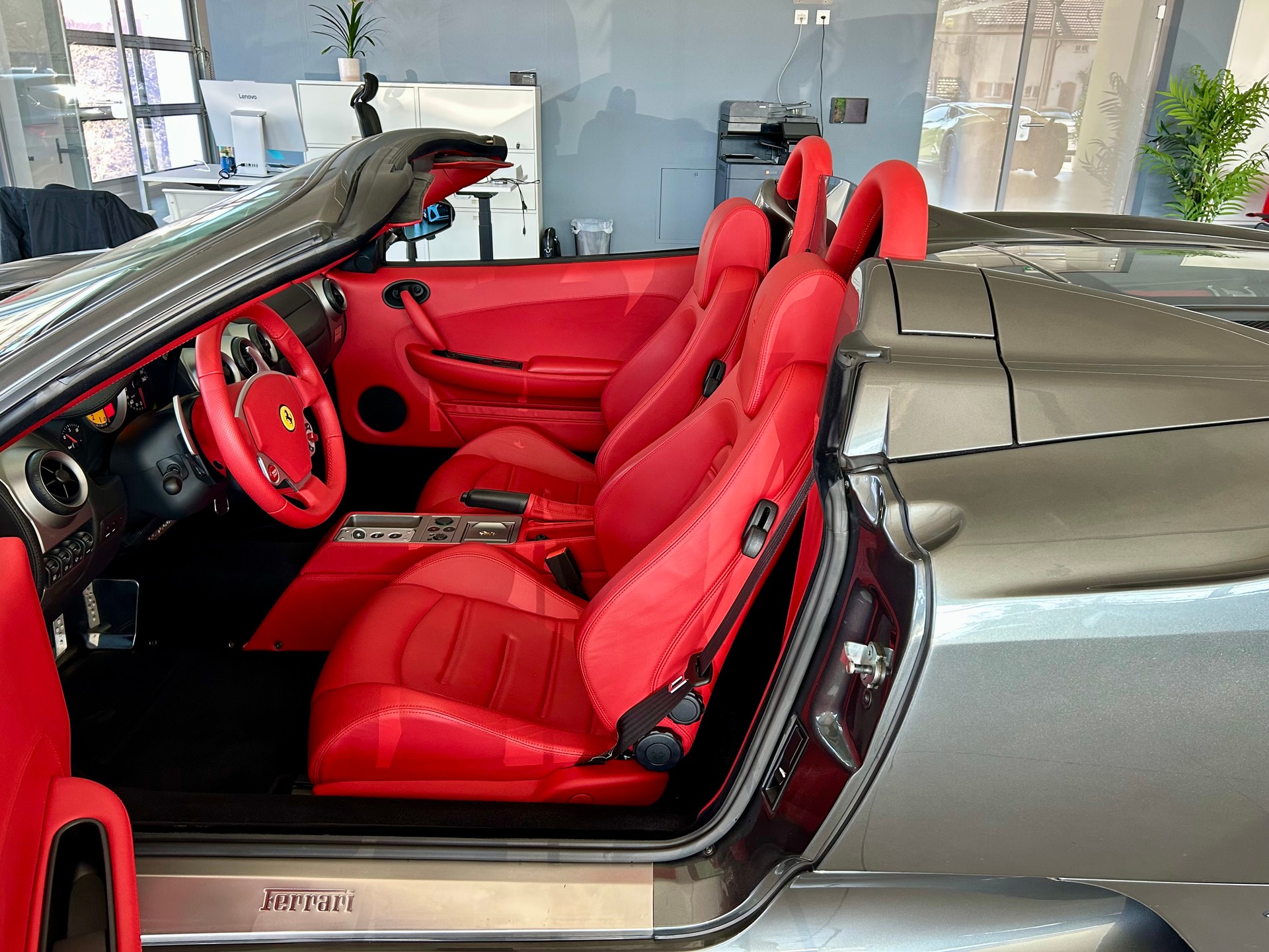 FERRARI F430 Spider-image-9