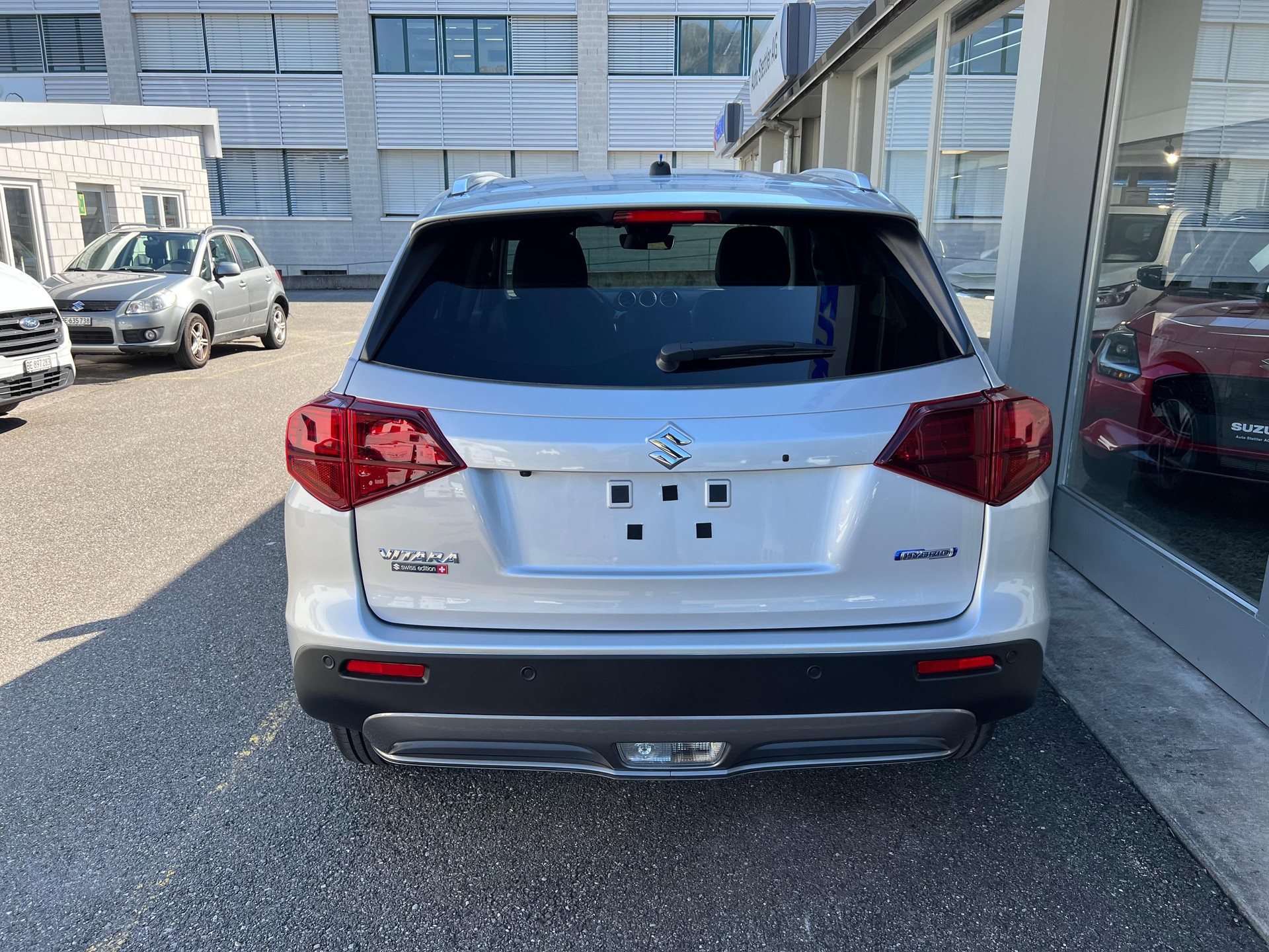 SUZUKI Vitara 1.4 T Compact Top Hybrid 4x4-showroom-element-3
