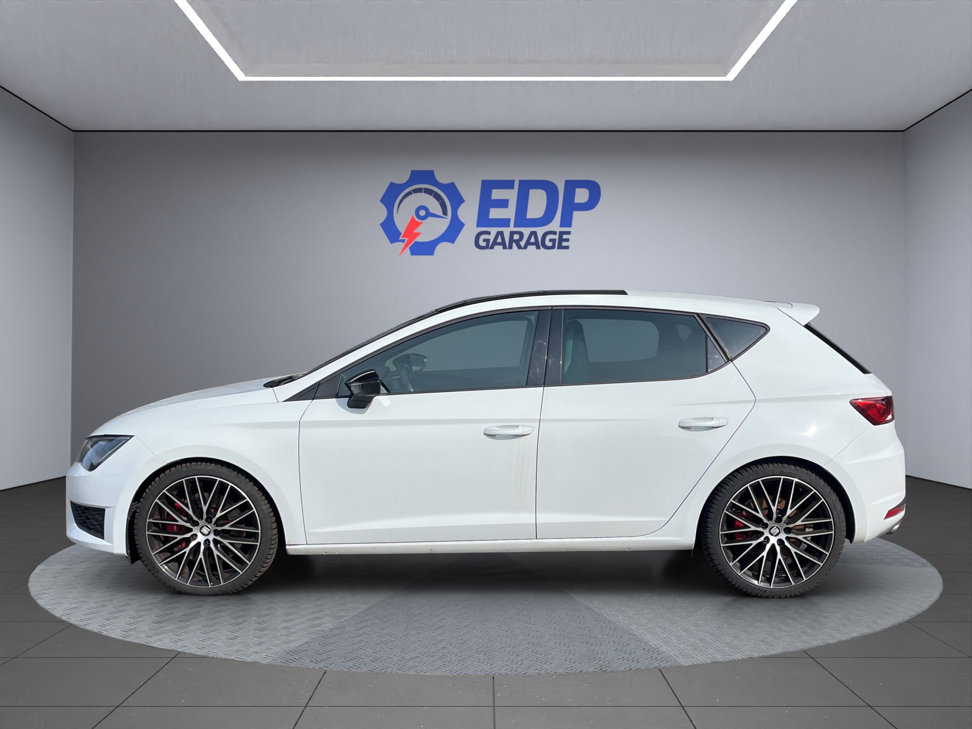SEAT Leon 2.0 TSI Cupra 290 DSG