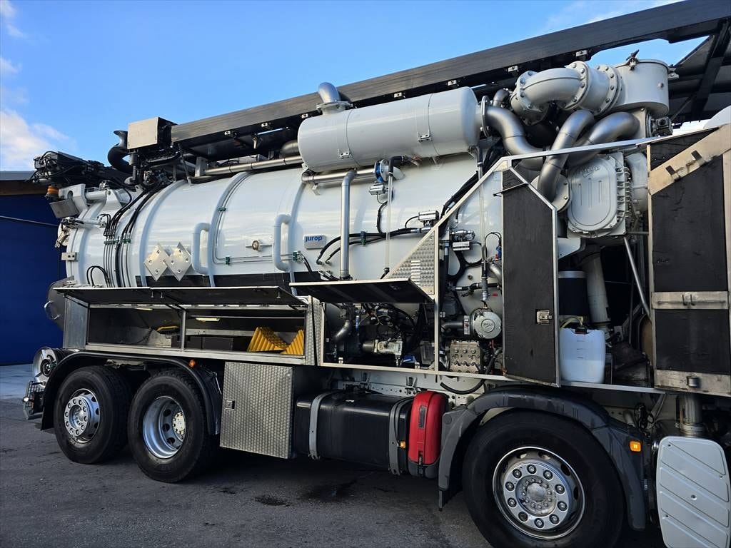 MAN TGS 35.480-image-10