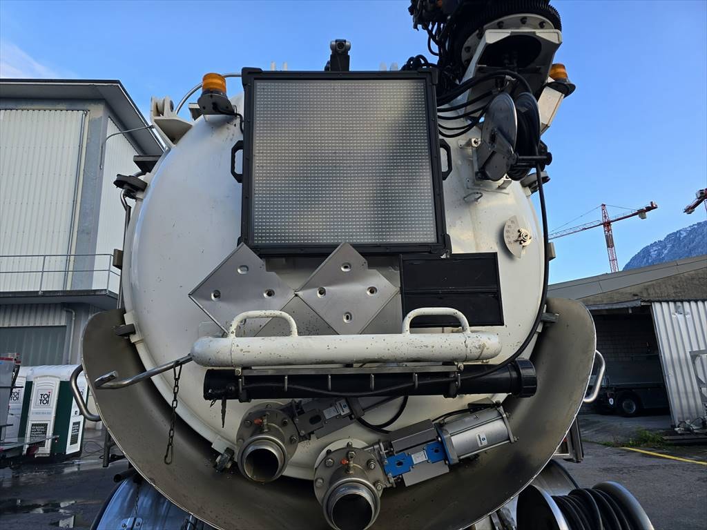 MAN TGS 35.480-image-12