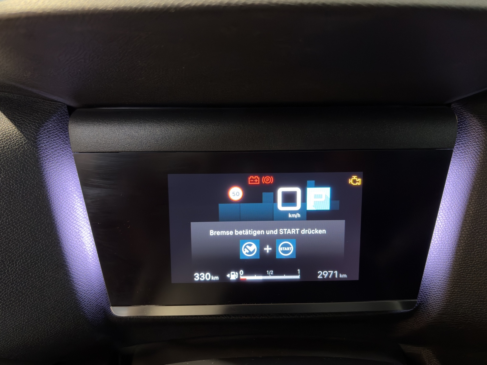CITROEN C4 X 1.2 PureTech Swiss Editio-image-9