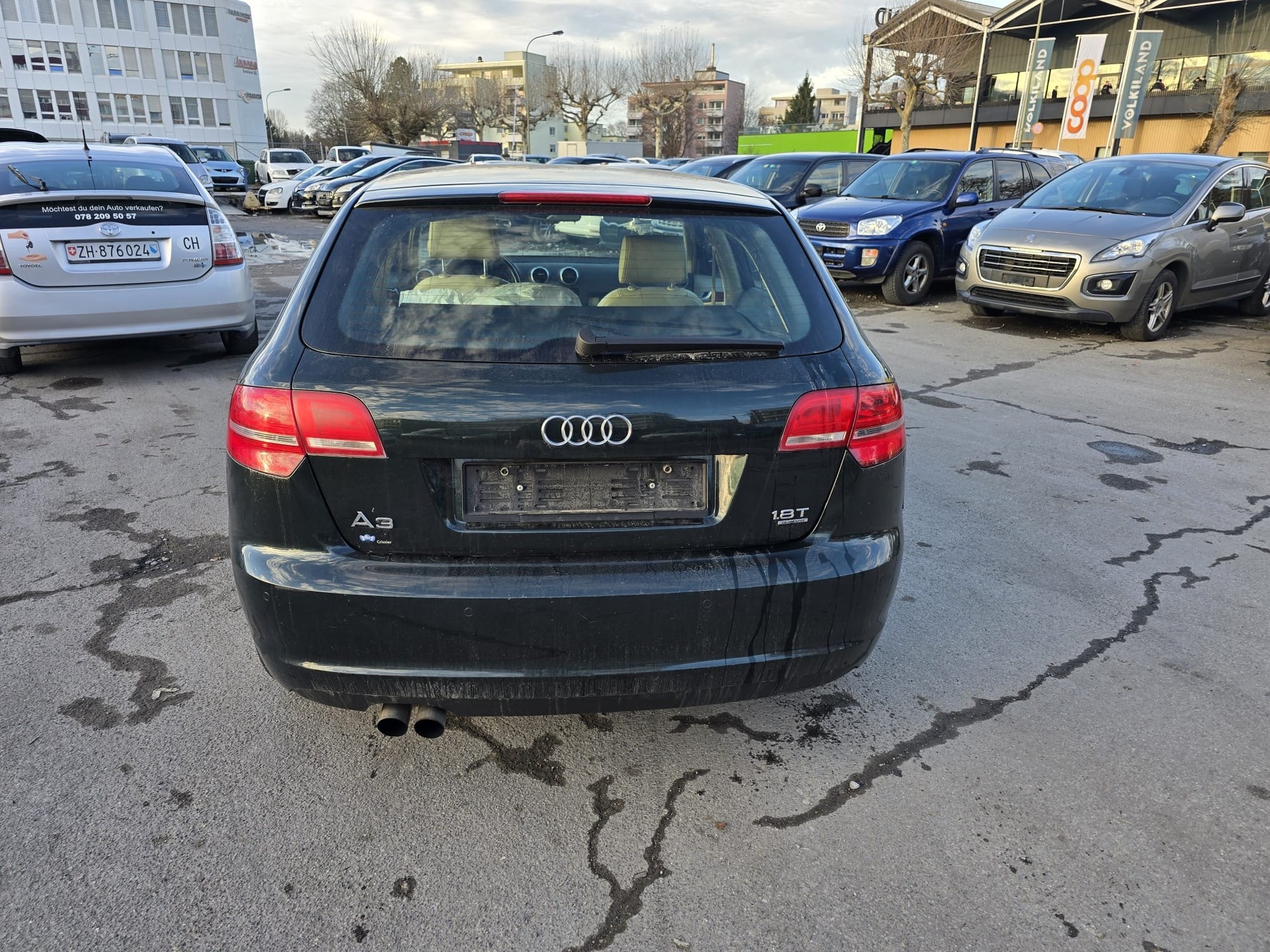 AUDI A3 Sportback 1.8 TFSI Attraction quattro-image-3