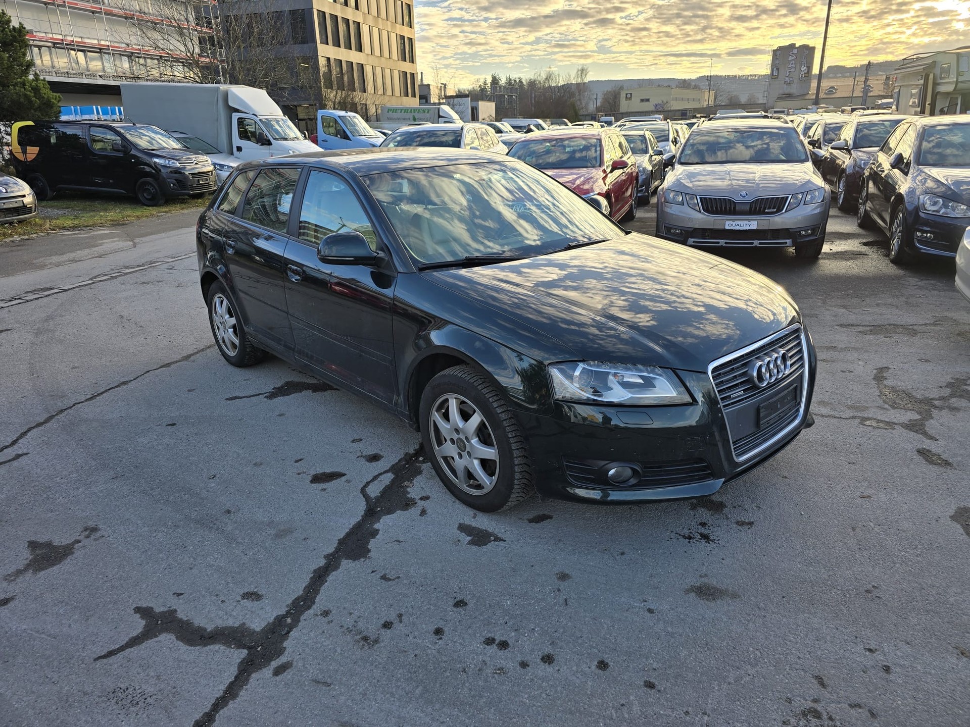 AUDI A3 Sportback 1.8 TFSI Attraction quattro-image-1