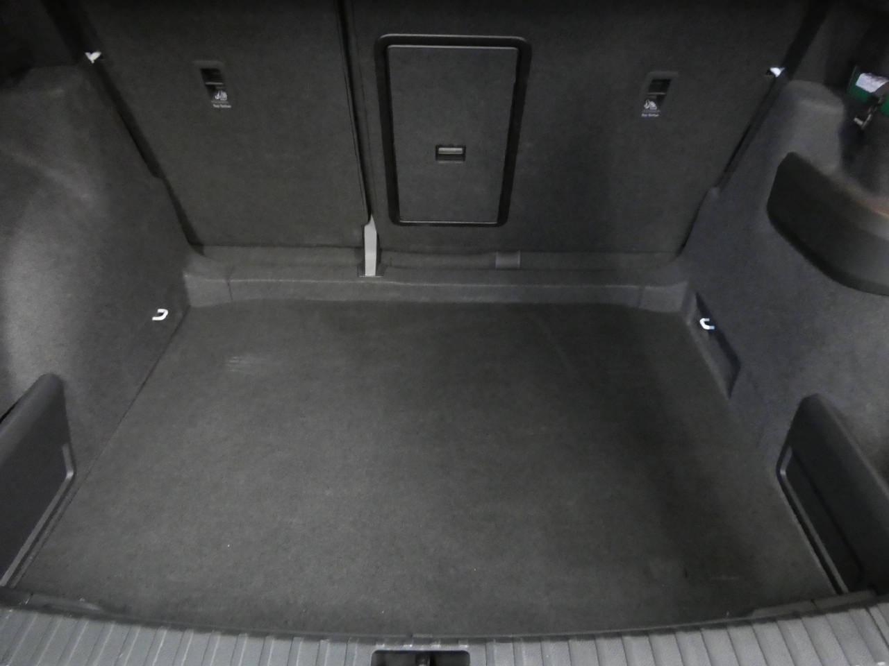 SKODA Karoq 1.5 TSI Style DSG-image-14
