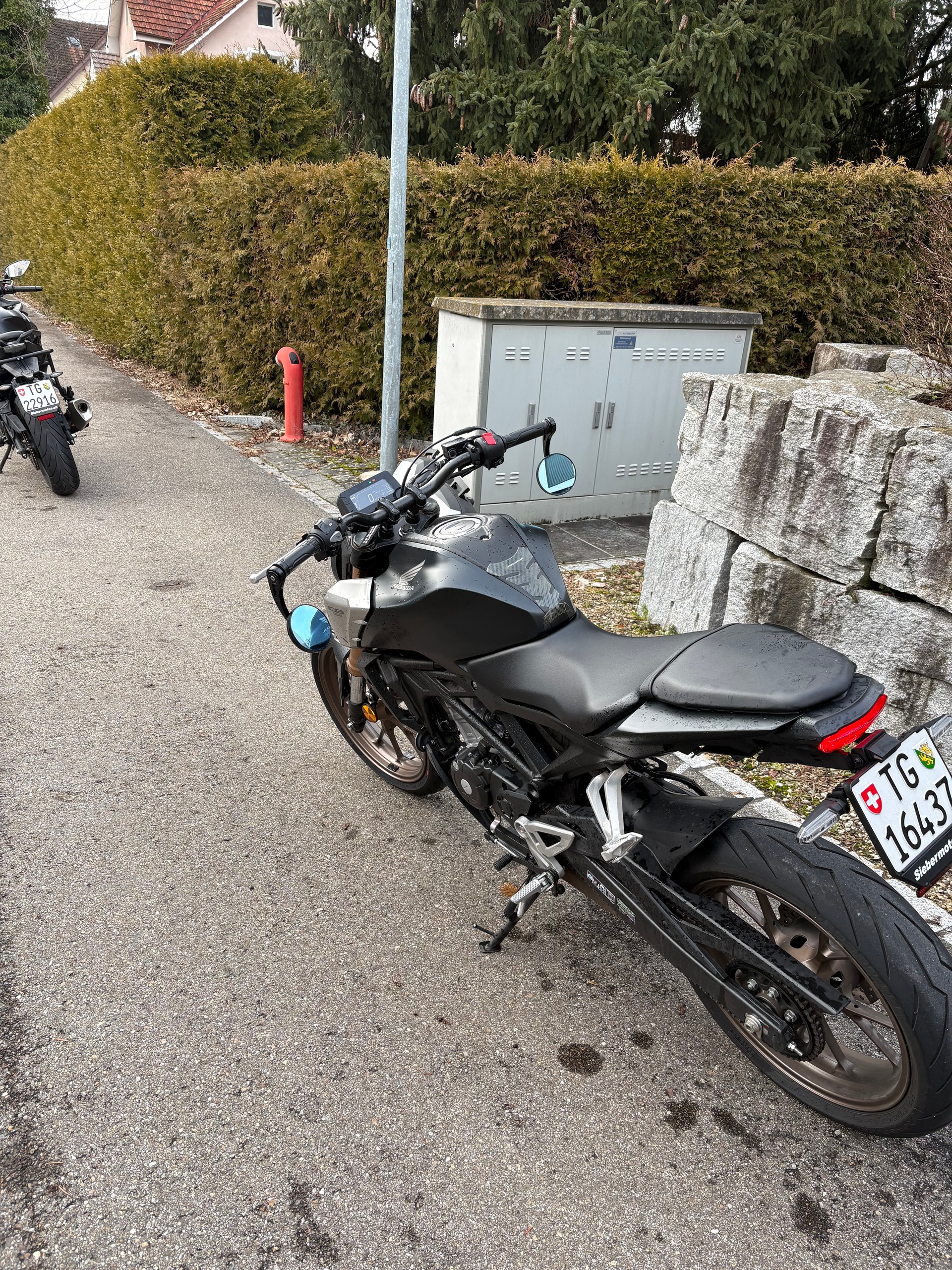 HONDA CB 125 R-image-4