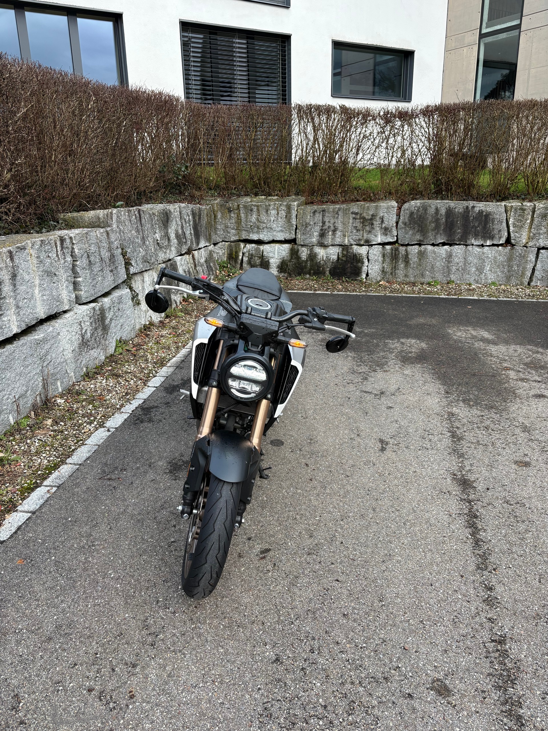 HONDA CB 125 R-image-1
