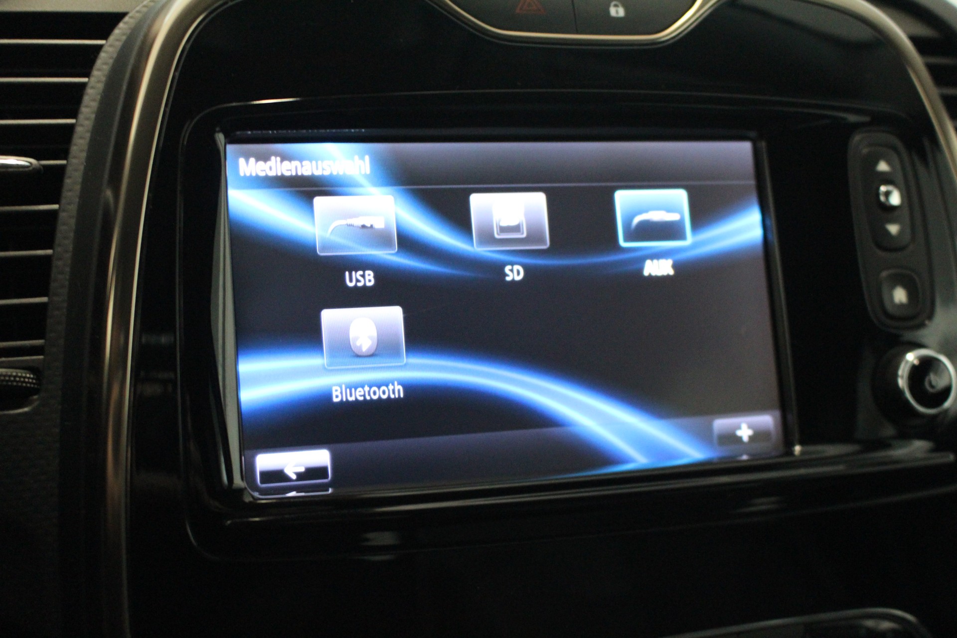 RENAULT Captur 1.2 TCe Privilege EDC S/S-image-15