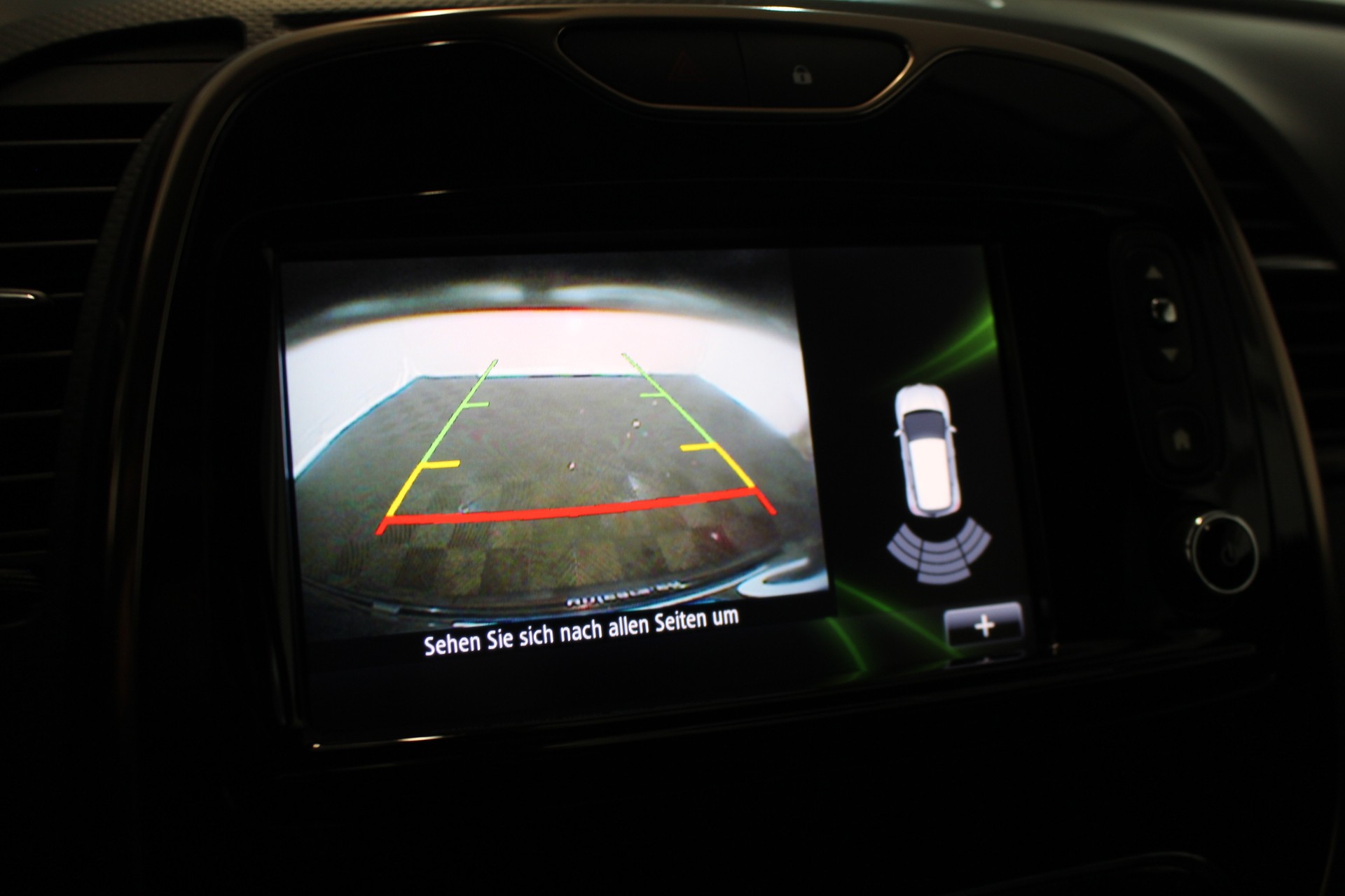 RENAULT Captur 1.2 TCe Privilege EDC S/S-image-17