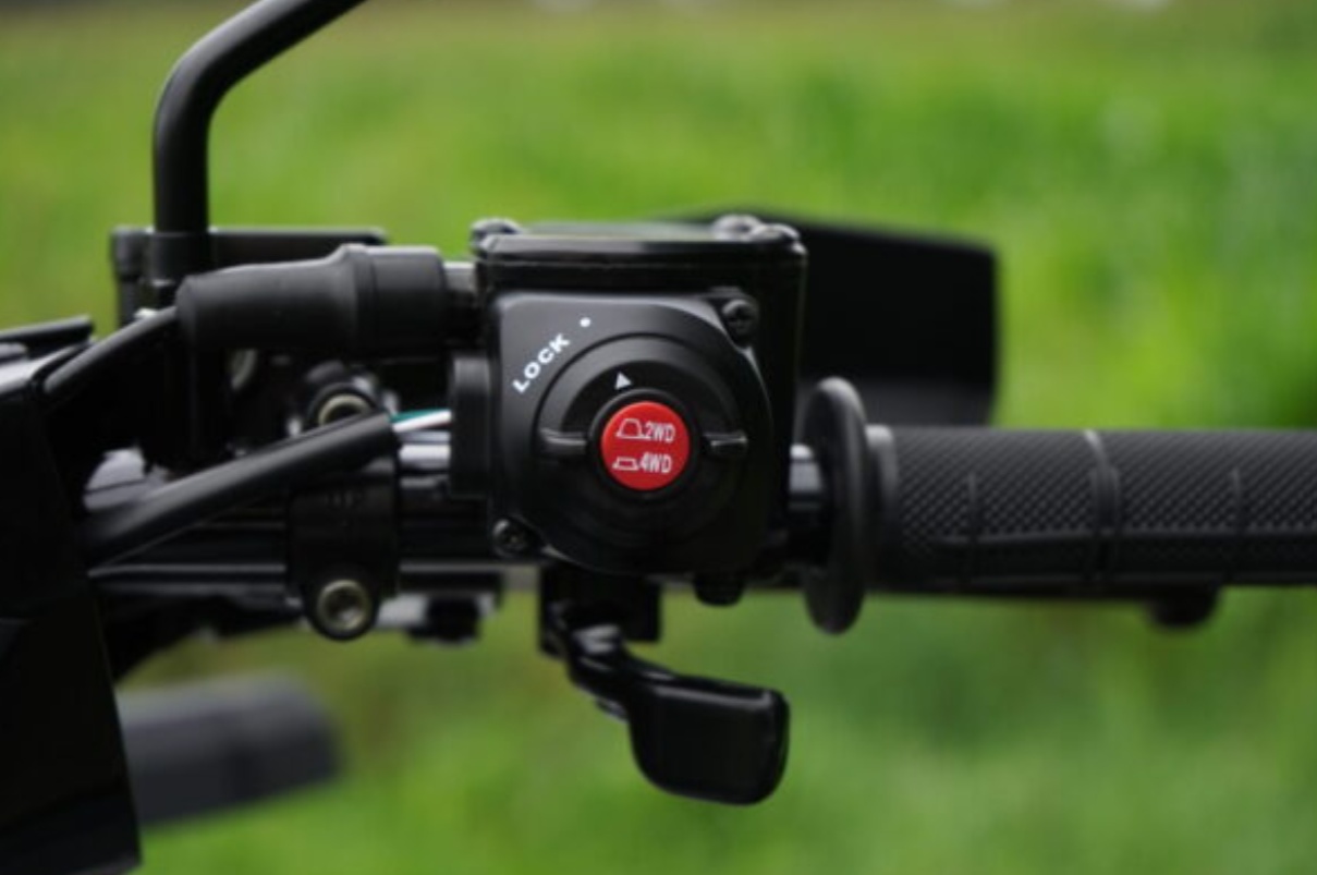 KYMCO 700i MXU EX EPS E5-image-10