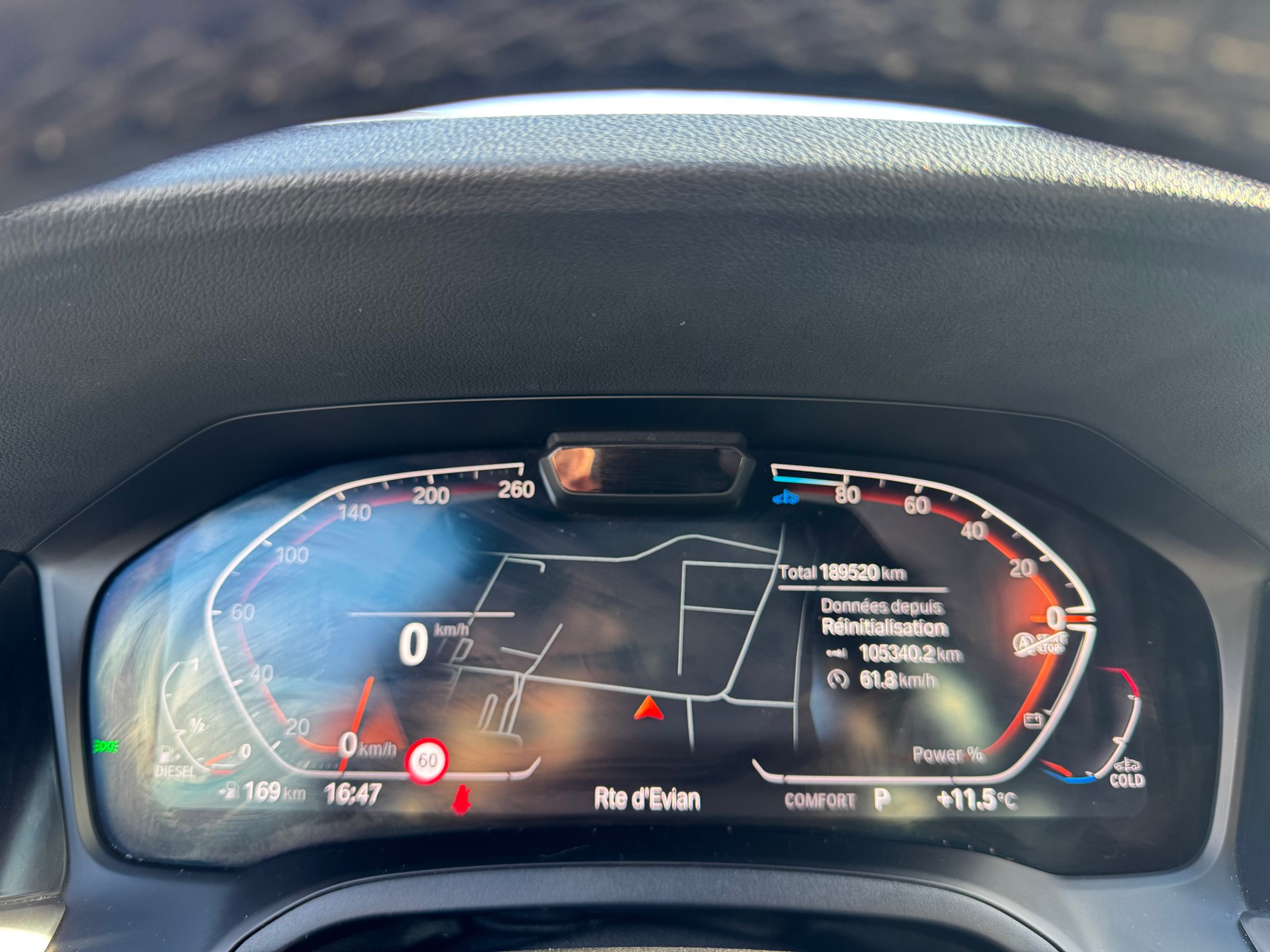 BMW 320d xDrive 48V Touring M Sport Steptronic-image-15