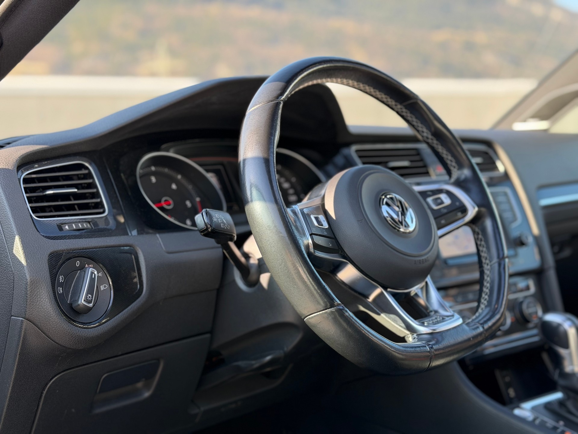 VW Golf 2.0 TDI GTD DSG-image-28