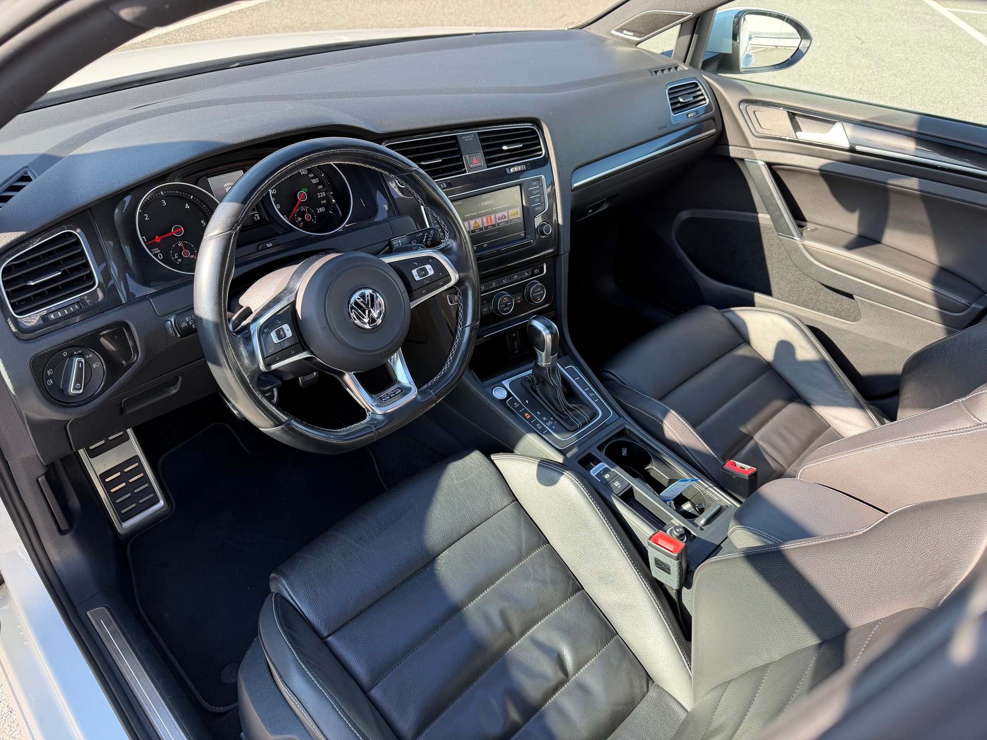 VW Golf 2.0 TDI GTD DSG-image-13