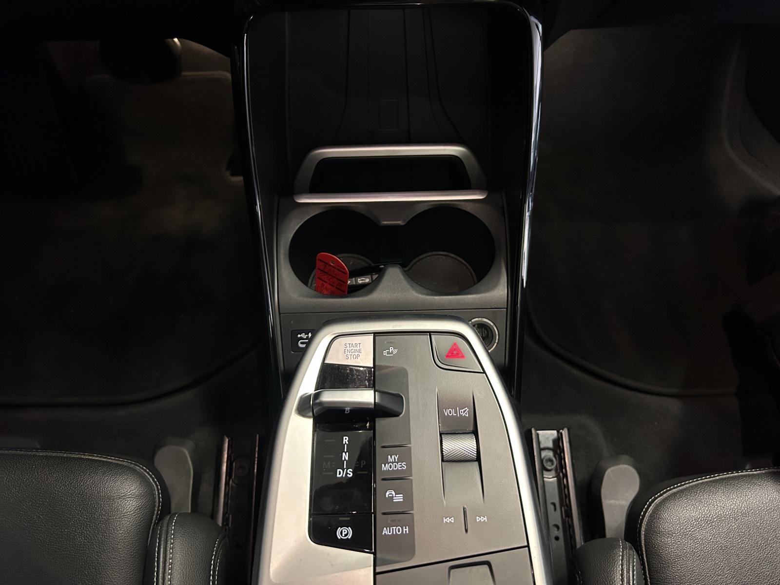 BMW 230e xDrive paddles Active Tourer-image-21