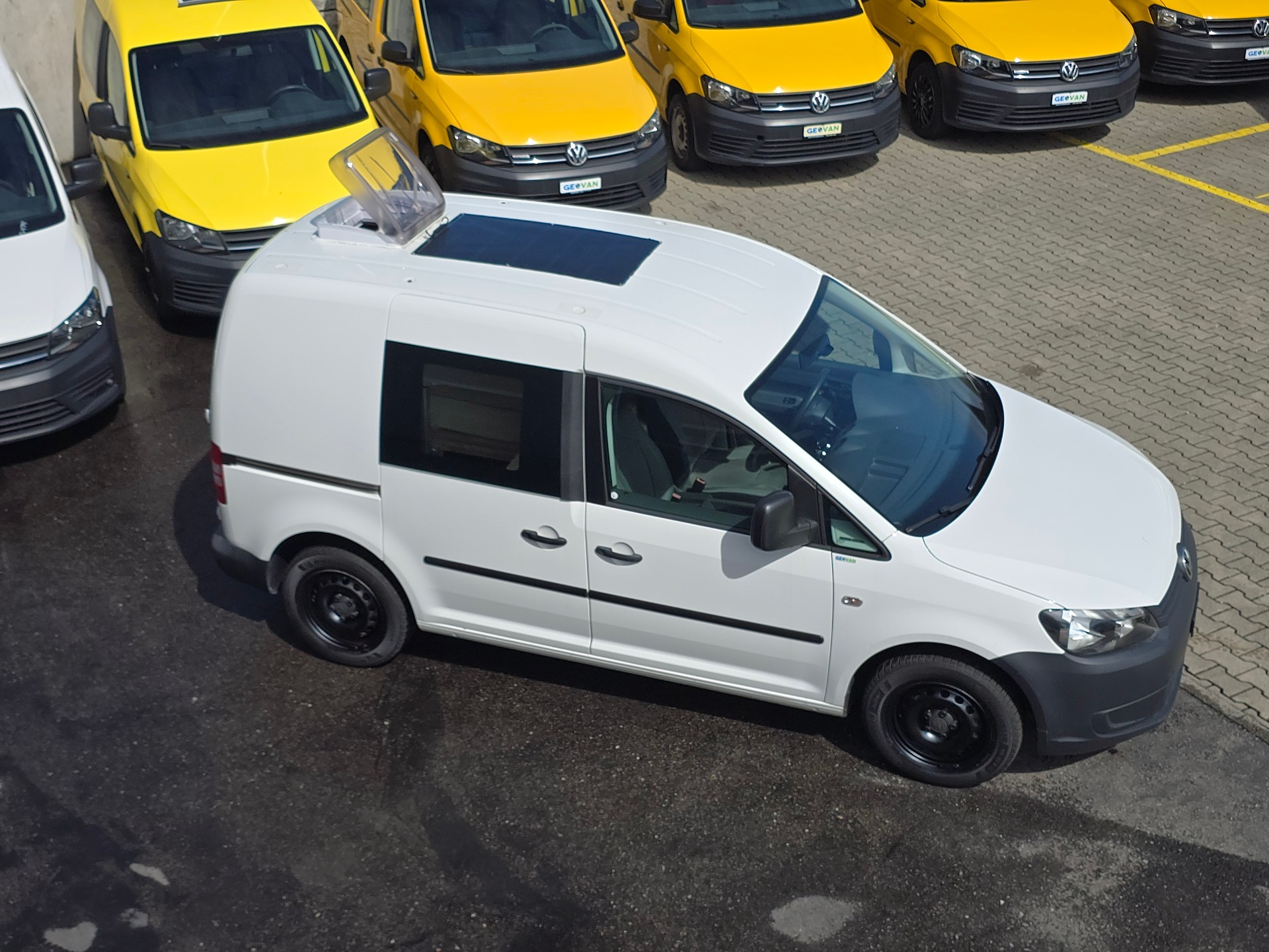 VW VW VW GEOVAN M - 1.6TDI 102PS - Automat - Klima-image-3