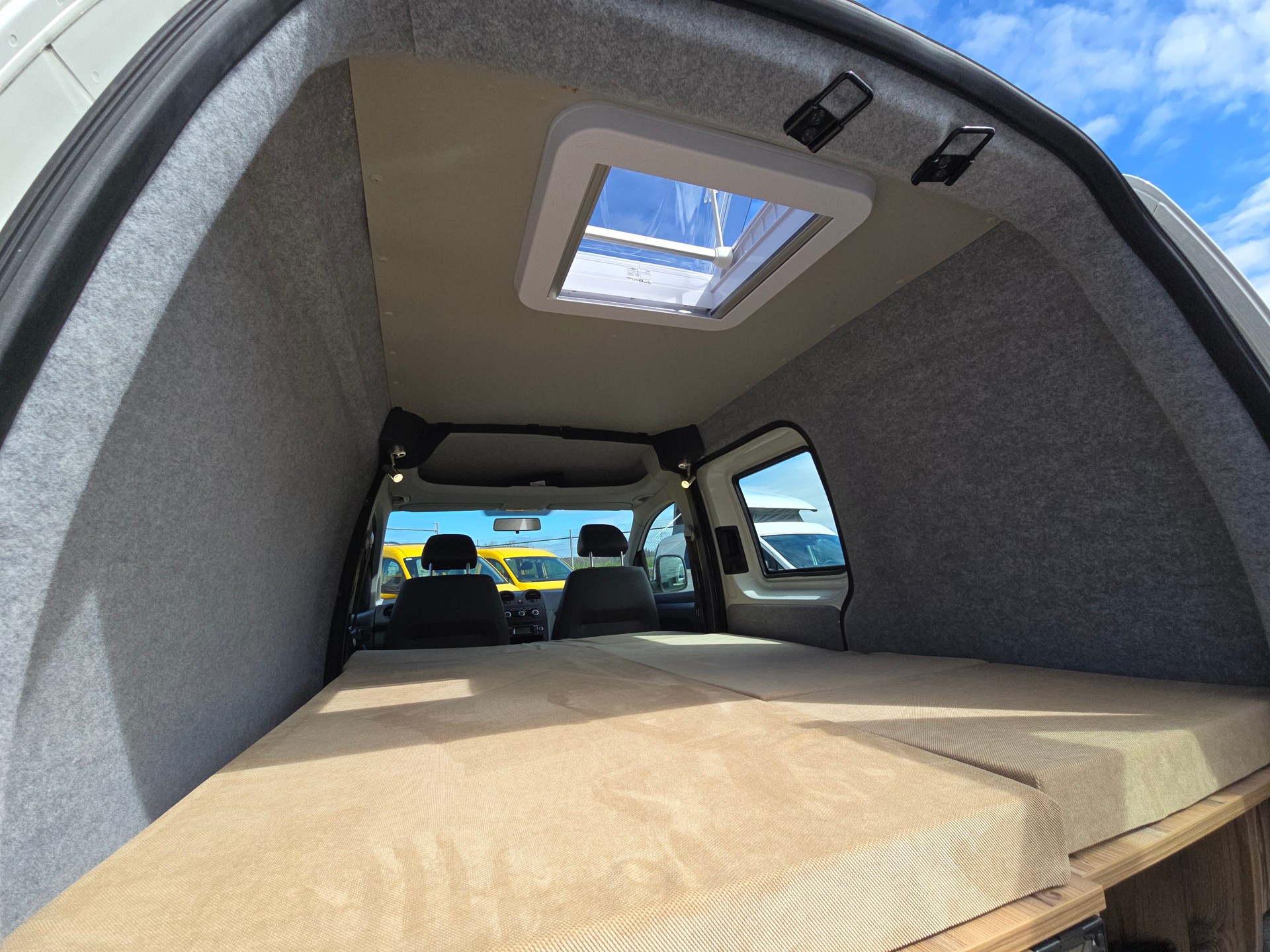 VW VW VW GEOVAN M - 1.6TDI 102PS - Automat - Klima-image-13