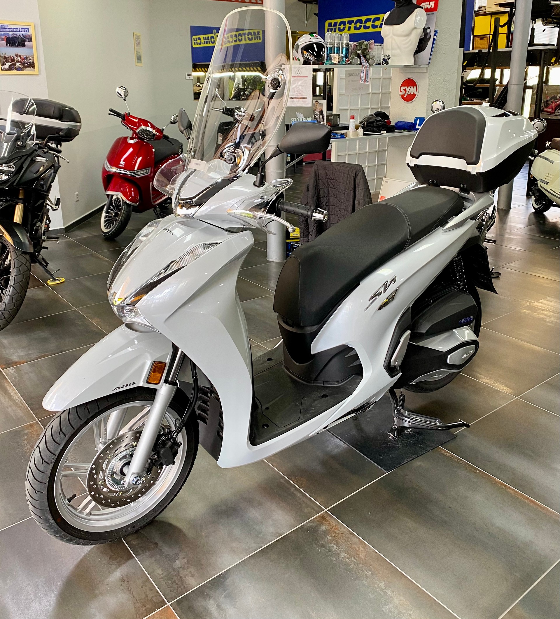 HONDA SH 350-image-2