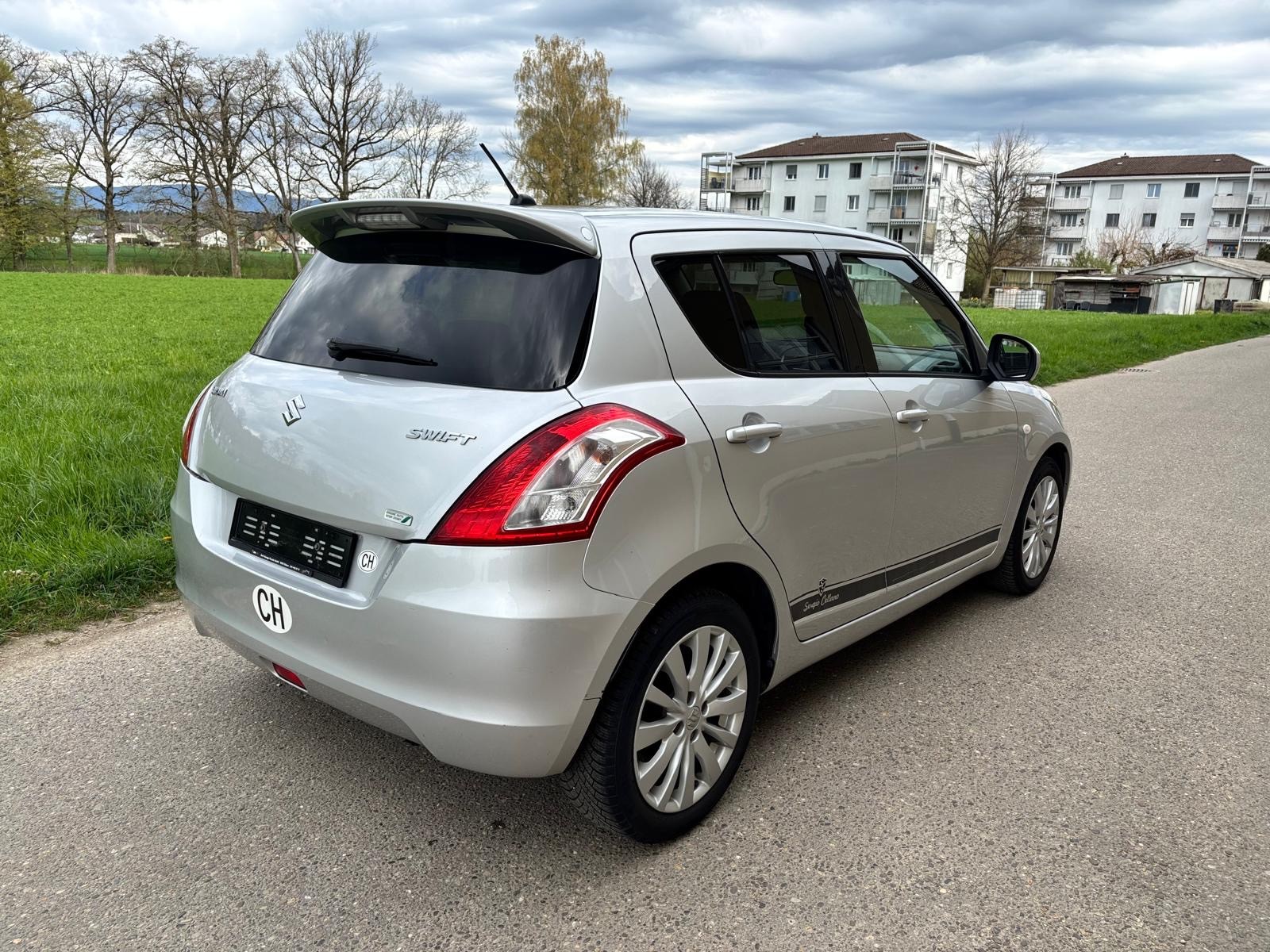 SUZUKI Swift 1.2i 16V GL Sergio Cellano-image-6