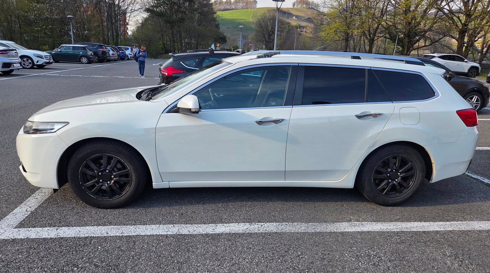 HONDA Accord Tourer 2.2 i-CTDi Elegance Automatic-image-2