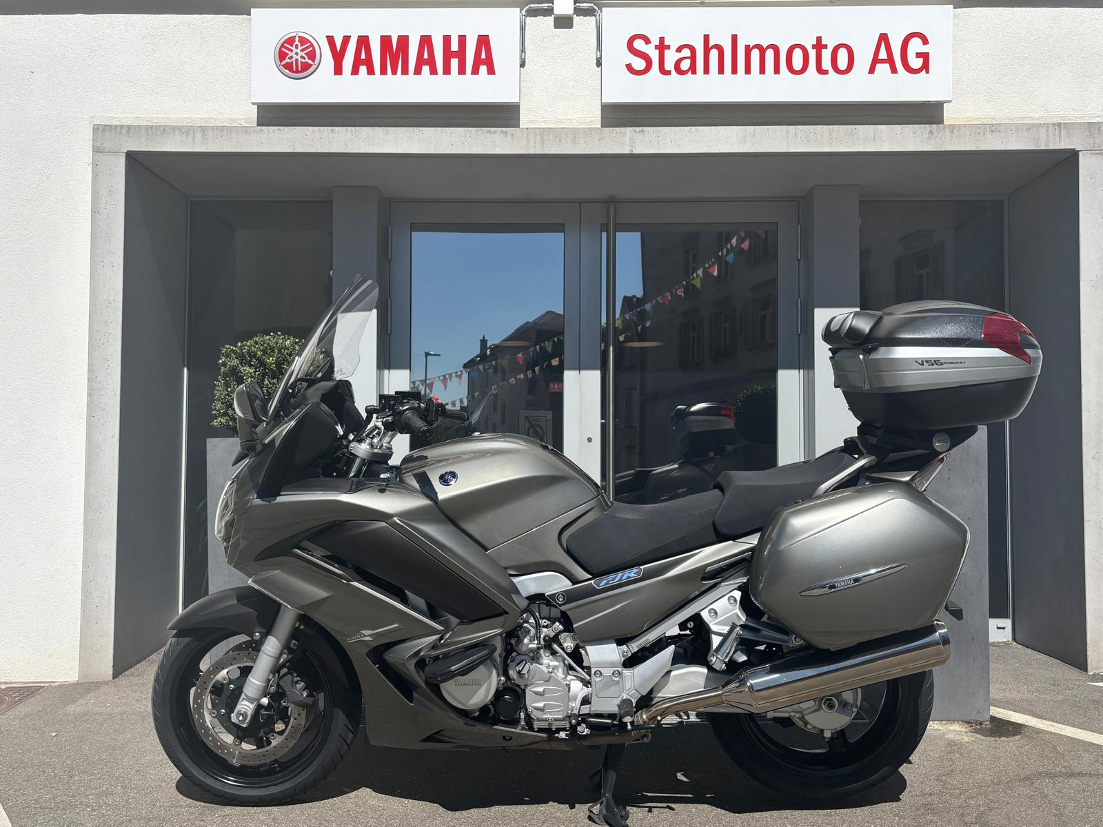 YAMAHA FJR 1300 ABS-image-1
