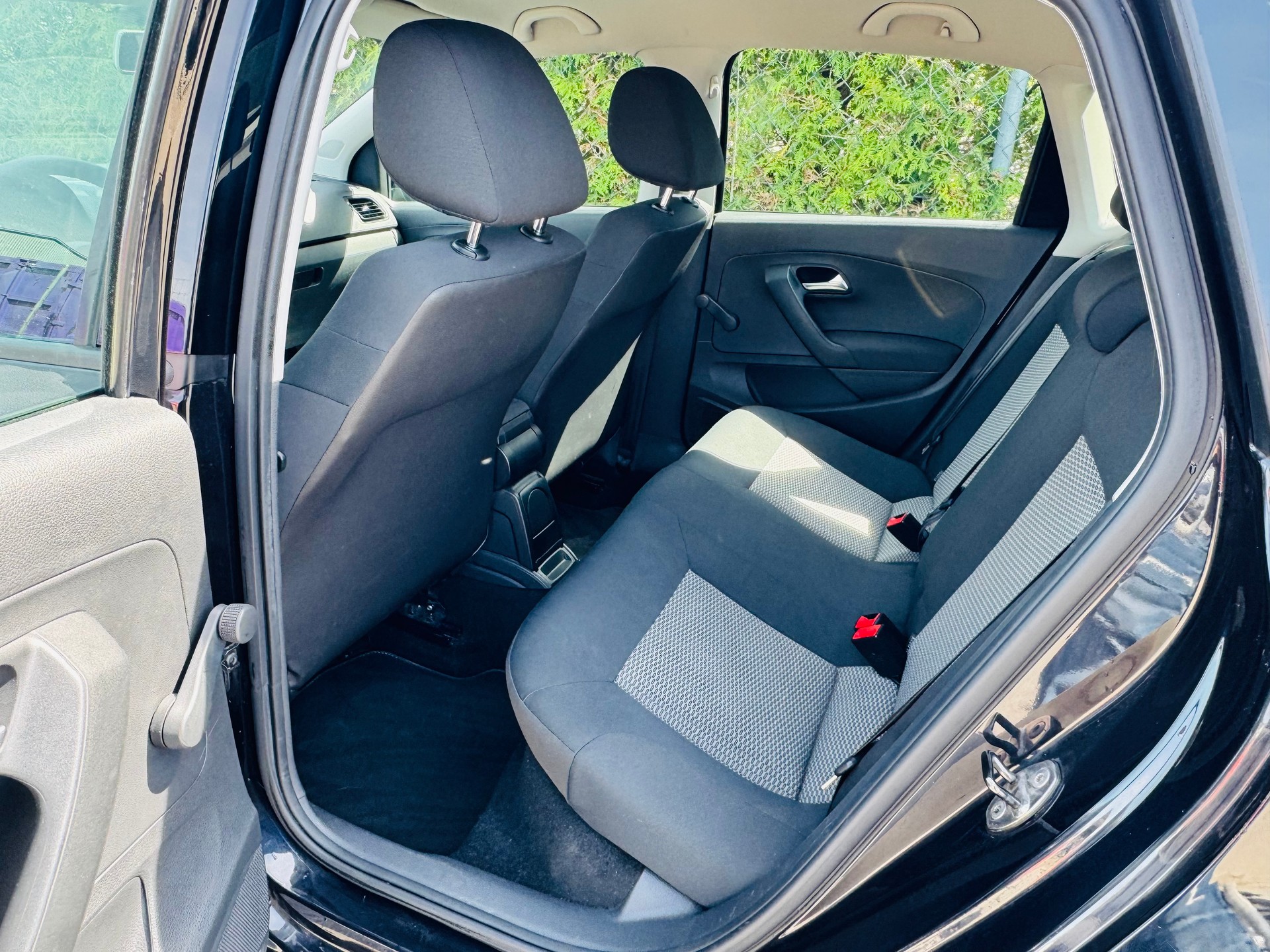 VW Polo 1.2 TSI Comfortline-image-12