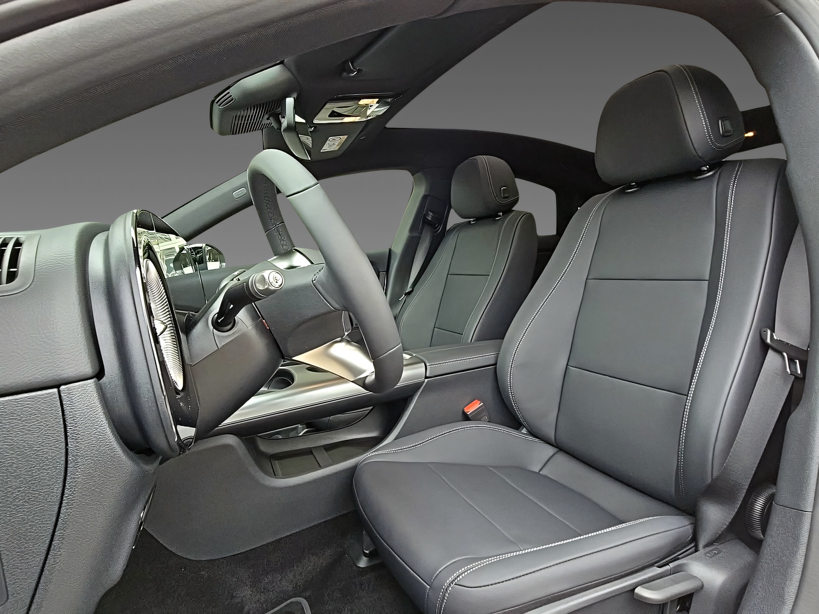 MERCEDES-BENZ CLA 220 4Matic-image-10